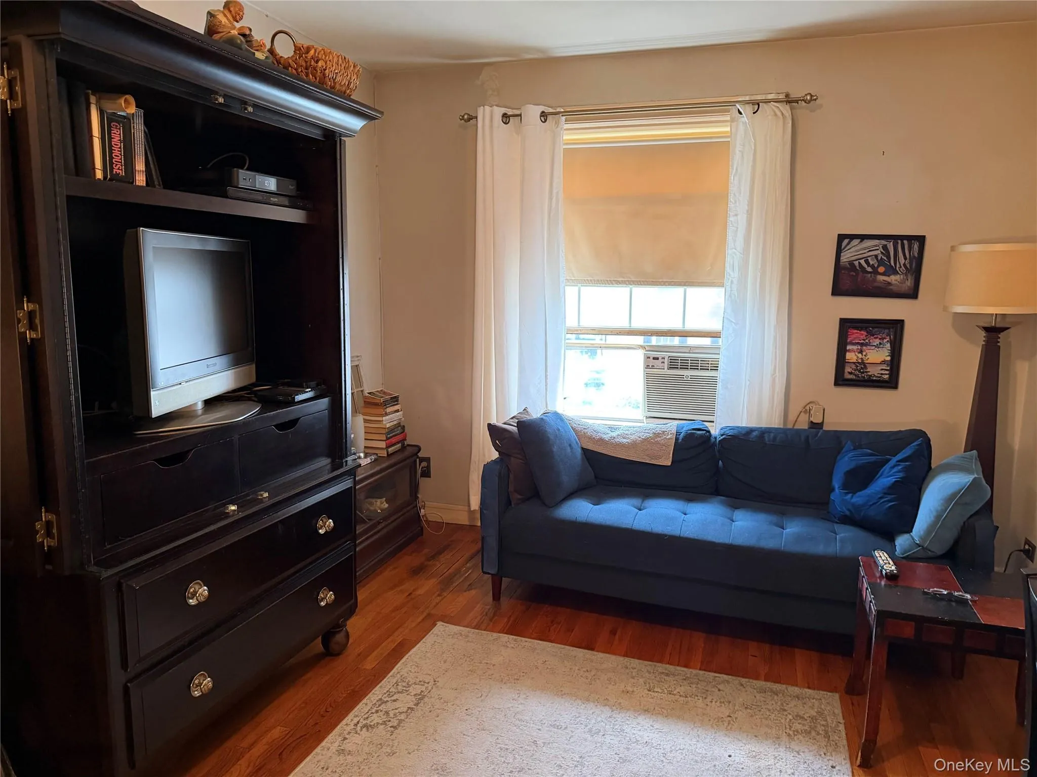 54-17 31 Avenue, New York, NY, 1 Bedroom Bedrooms, 4 Rooms Rooms,1 BathroomBathrooms,Residential Sale,For Rent,31,0,984430 54-17 31 Avenue, New York, NY, 1 Bedroom Bedrooms, 4 Rooms Rooms,1 BathroomBathrooms,Residential Sale,For Rent,31,0,984430