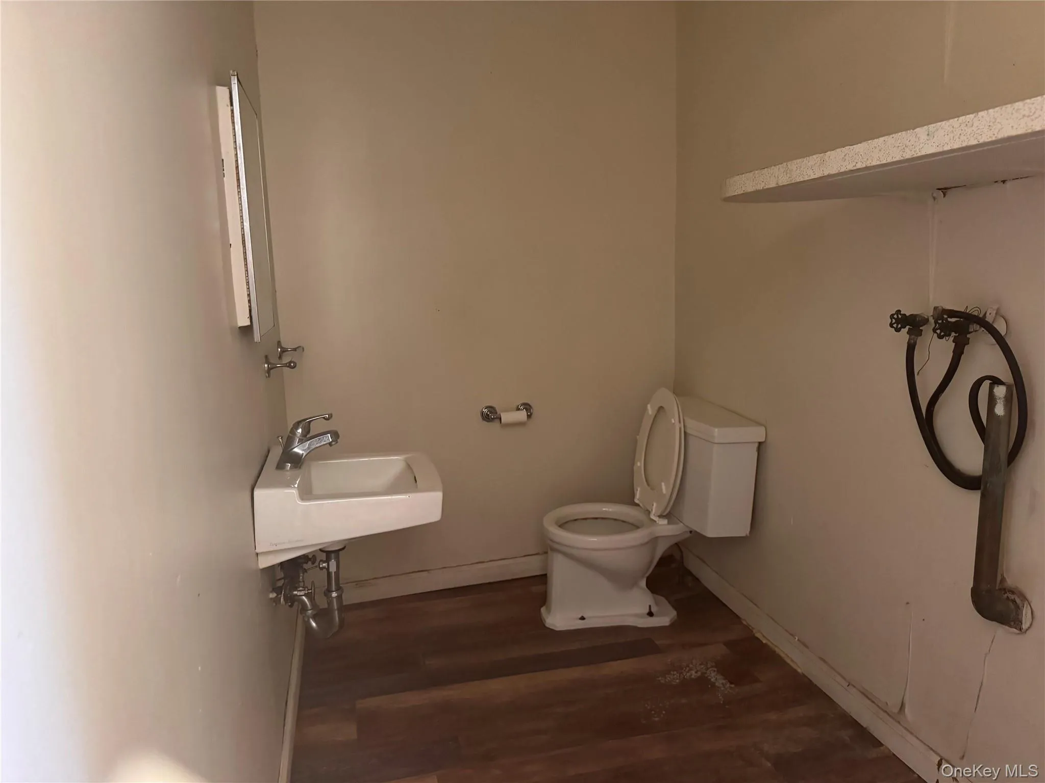 116 Williams Avenue, Ramapo, NY, 5 Bedrooms Bedrooms, 10 Rooms Rooms,3 BathroomsBathrooms,Residential Lease,For Rent,Williams,0,984433 116 Williams Avenue, Ramapo, NY, 5 Bedrooms Bedrooms, 10 Rooms Rooms,3 BathroomsBathrooms,Residential Lease,For Rent,Williams,0,984433