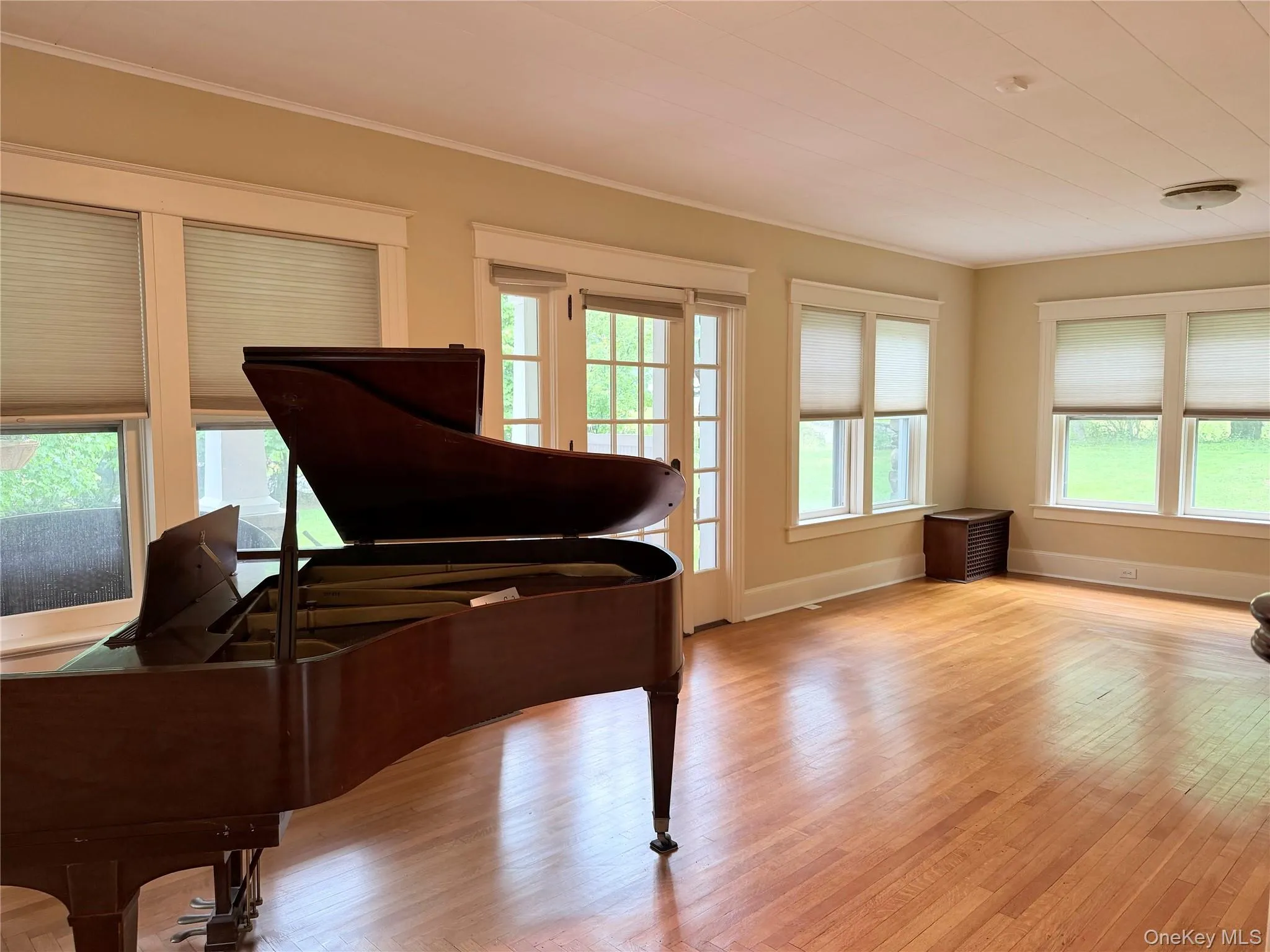 571 Route 17M, Middletown, NY, 4 Bedrooms Bedrooms, 8 Rooms Rooms,2 BathroomsBathrooms,Residential,For Rent,Route 17M,0,984442 571 Route 17M, Middletown, NY, 4 Bedrooms Bedrooms, 8 Rooms Rooms,2 BathroomsBathrooms,Residential,For Rent,Route 17M,0,984442