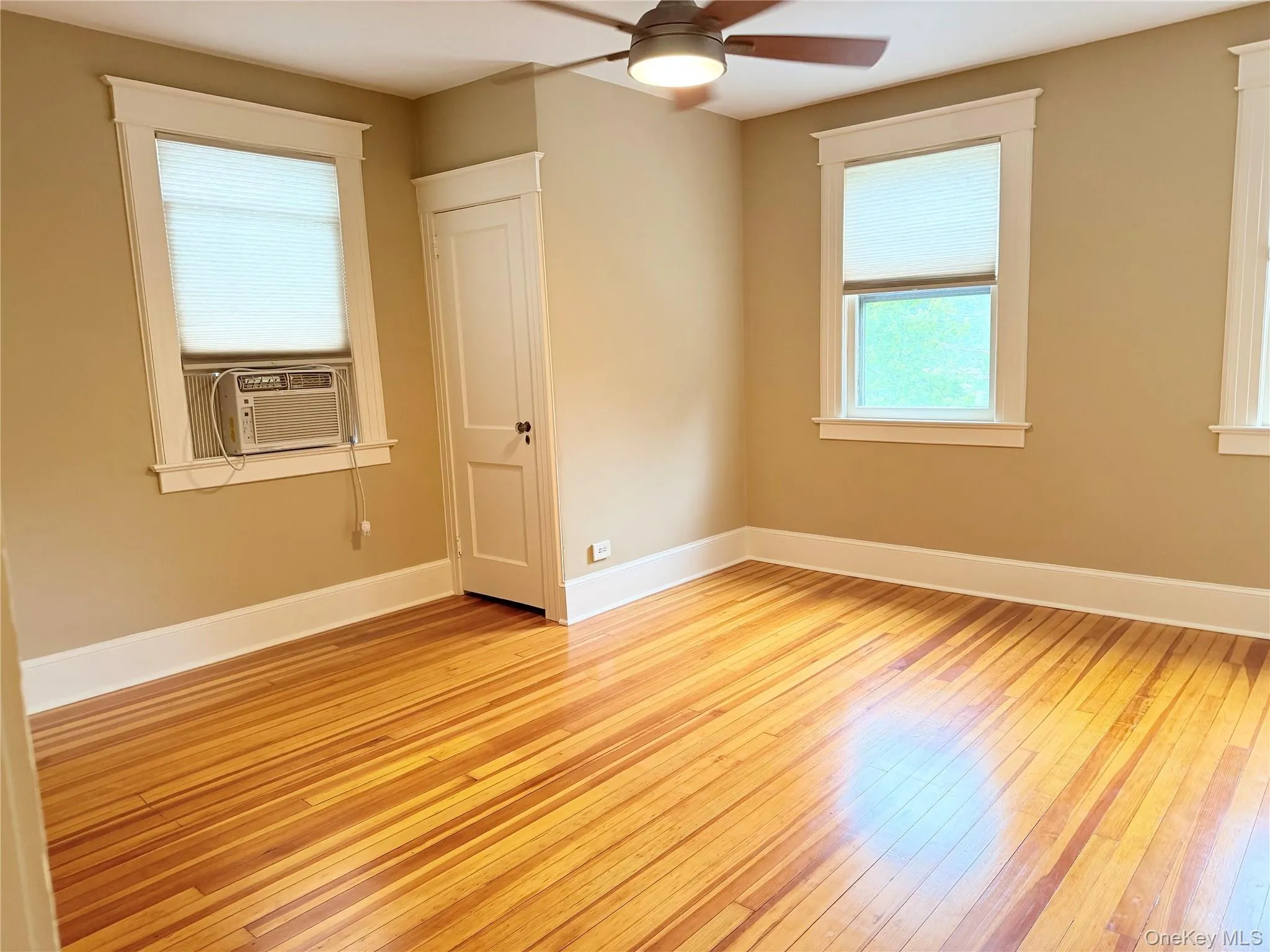 Fourth bedroom Fourth bedroom