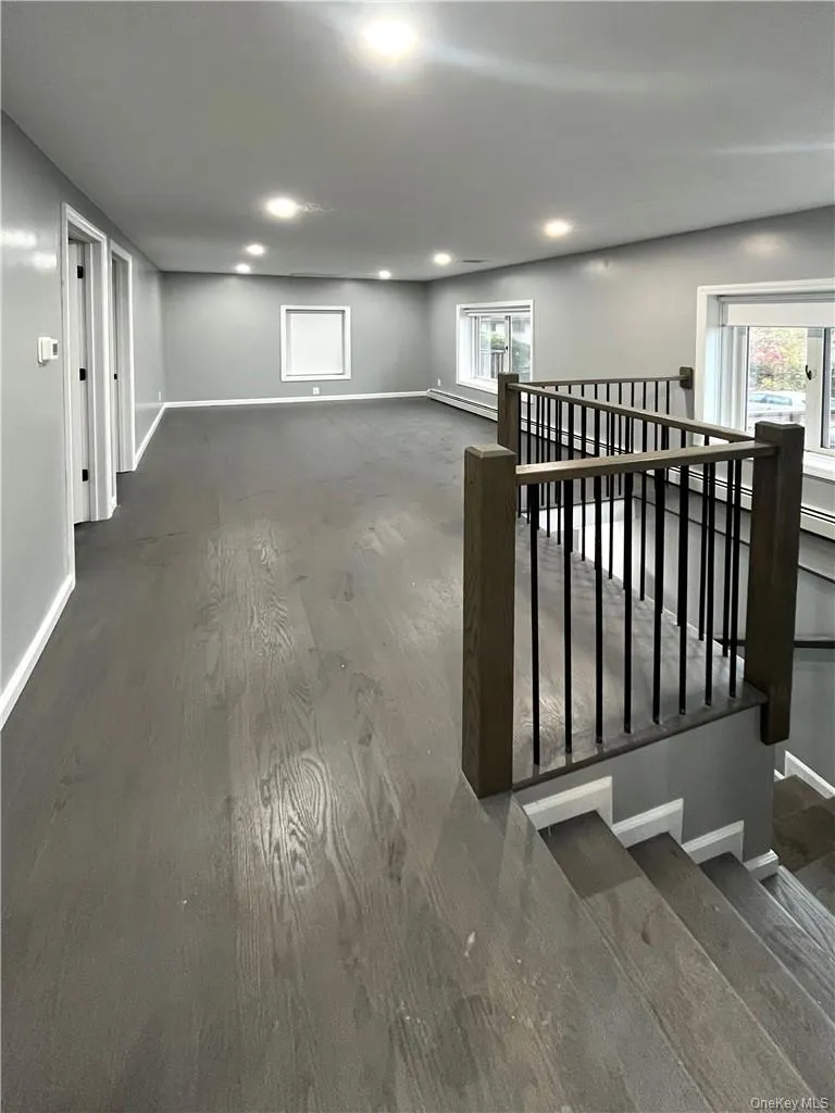 31 Riverside Avenue, Haverstraw, NY, 3 Bedrooms Bedrooms, 5 Rooms Rooms,1 BathroomBathrooms,Residential Lease,For Rent,Riverside,0,984459 31 Riverside Avenue, Haverstraw, NY, 3 Bedrooms Bedrooms, 5 Rooms Rooms,1 BathroomBathrooms,Residential Lease,For Rent,Riverside,0,984459