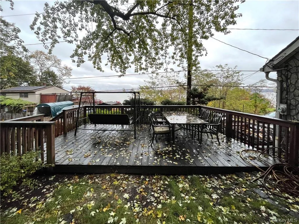 31 Riverside Avenue, Haverstraw, NY, 3 Bedrooms Bedrooms, 5 Rooms Rooms,1 BathroomBathrooms,Residential Lease,For Rent,Riverside,0,984459 31 Riverside Avenue, Haverstraw, NY, 3 Bedrooms Bedrooms, 5 Rooms Rooms,1 BathroomBathrooms,Residential Lease,For Rent,Riverside,0,984459