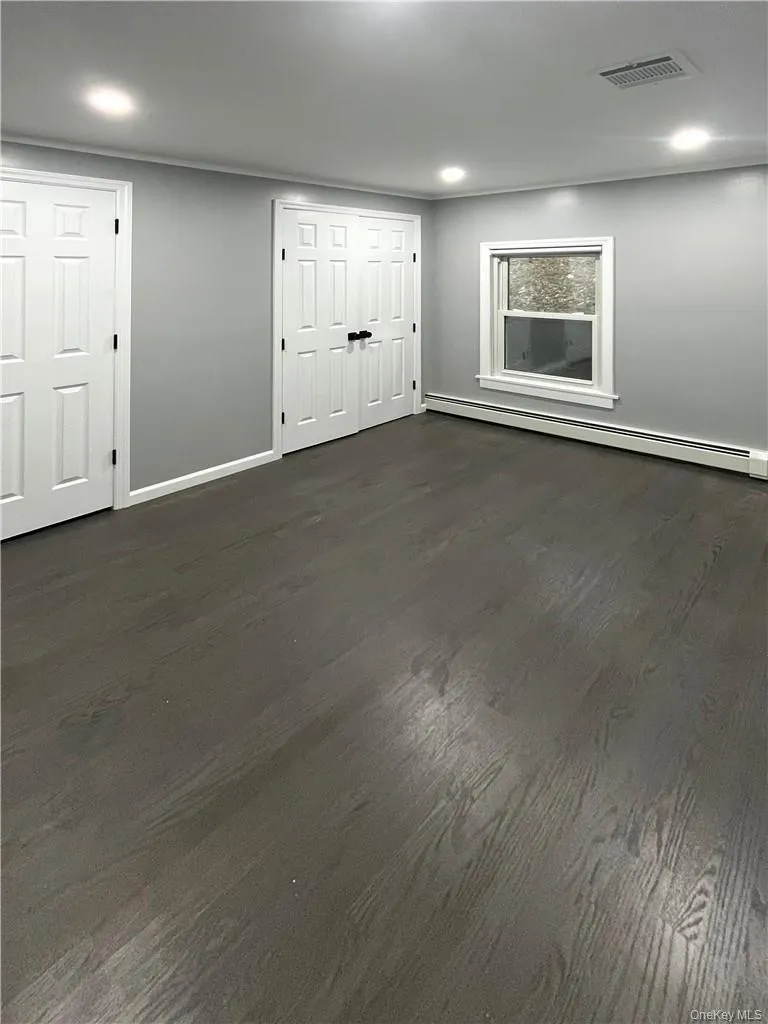 31 Riverside Avenue, Haverstraw, NY, 3 Bedrooms Bedrooms, 5 Rooms Rooms,1 BathroomBathrooms,Residential Lease,For Rent,Riverside,0,984459 31 Riverside Avenue, Haverstraw, NY, 3 Bedrooms Bedrooms, 5 Rooms Rooms,1 BathroomBathrooms,Residential Lease,For Rent,Riverside,0,984459