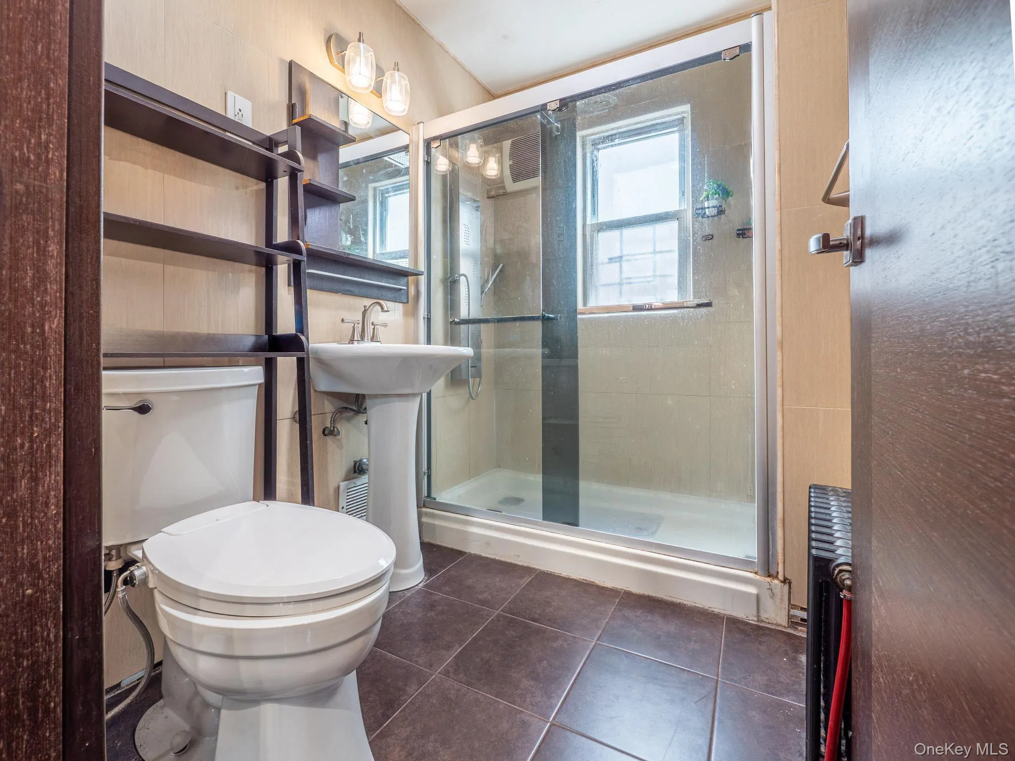 6525 167th Street, New York, NY, 4 Bedrooms Bedrooms, 7 Rooms Rooms,2 BathroomsBathrooms,Residential,For Rent,167th,0,984500 6525 167th Street, New York, NY, 4 Bedrooms Bedrooms, 7 Rooms Rooms,2 BathroomsBathrooms,Residential,For Rent,167th,0,984500
