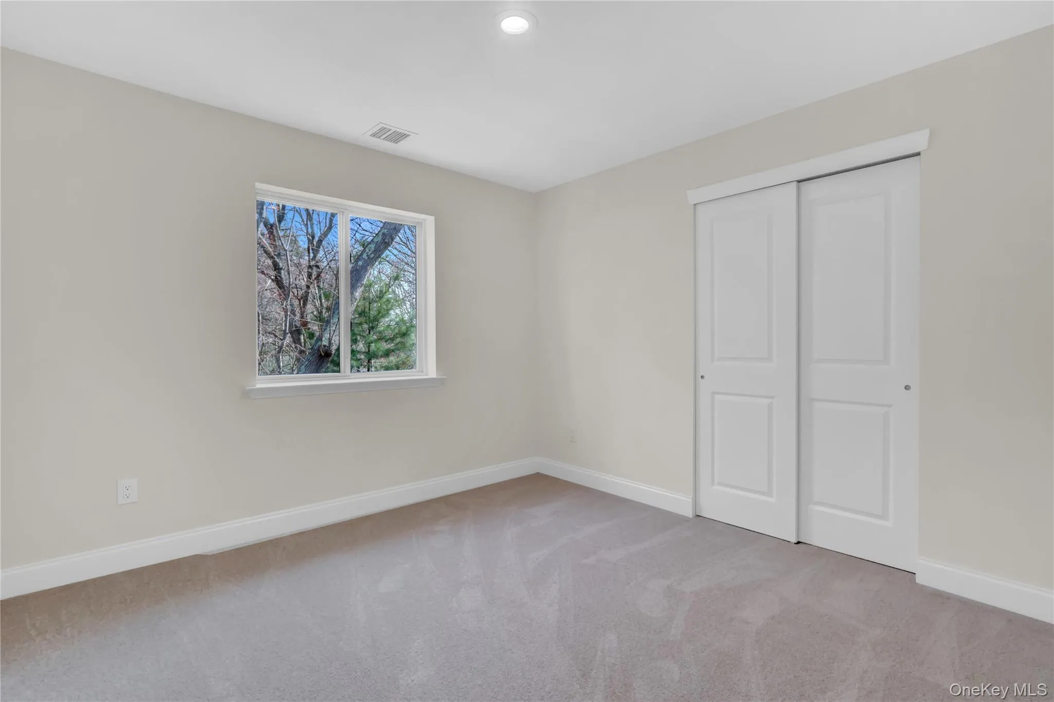 26 Stone Gate Court, Smithtown, NY, 3 Bedrooms Bedrooms, 7 Rooms Rooms,2 BathroomsBathrooms,Residential,For Rent,Stone Gate,0,984501 26 Stone Gate Court, Smithtown, NY, 3 Bedrooms Bedrooms, 7 Rooms Rooms,2 BathroomsBathrooms,Residential,For Rent,Stone Gate,0,984501