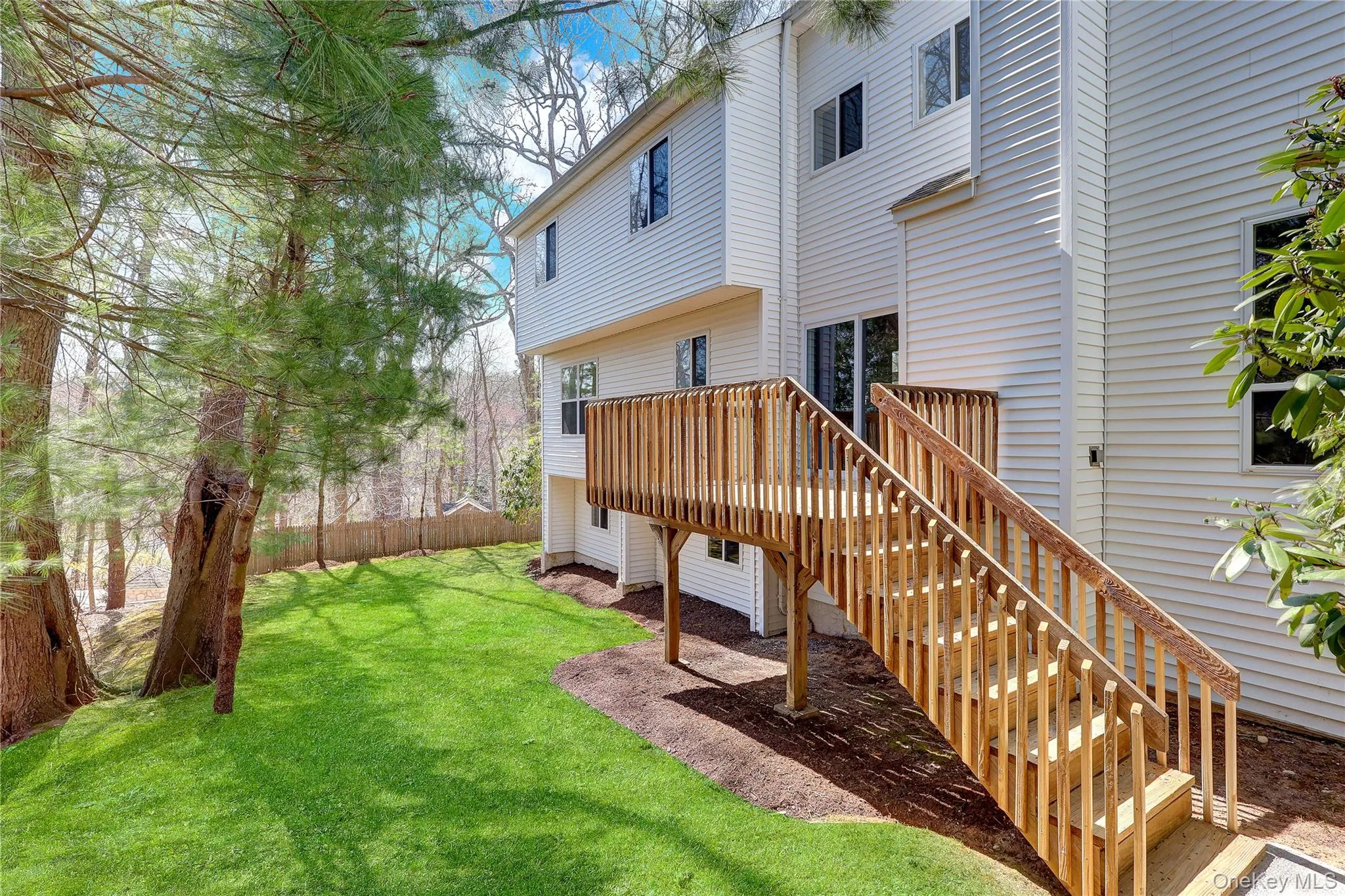 26 Stone Gate Court, Smithtown, NY, 3 Bedrooms Bedrooms, 7 Rooms Rooms,2 BathroomsBathrooms,Residential,For Rent,Stone Gate,0,984501 26 Stone Gate Court, Smithtown, NY, 3 Bedrooms Bedrooms, 7 Rooms Rooms,2 BathroomsBathrooms,Residential,For Rent,Stone Gate,0,984501