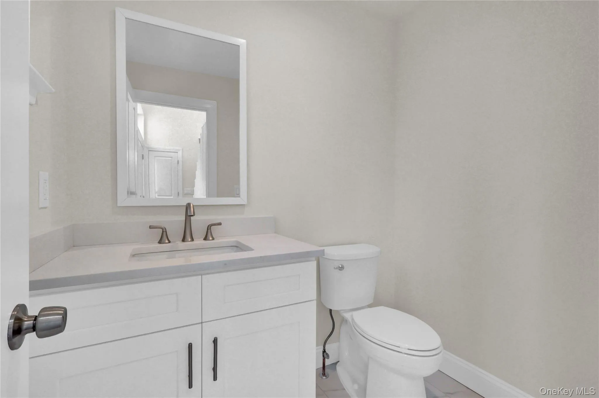 26 Stone Gate Court, Smithtown, NY, 3 Bedrooms Bedrooms, 7 Rooms Rooms,2 BathroomsBathrooms,Residential,For Rent,Stone Gate,0,984501 26 Stone Gate Court, Smithtown, NY, 3 Bedrooms Bedrooms, 7 Rooms Rooms,2 BathroomsBathrooms,Residential,For Rent,Stone Gate,0,984501