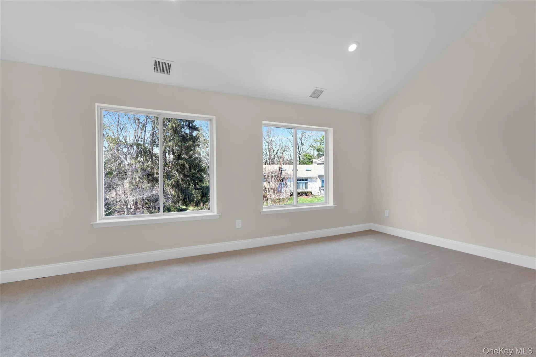 26 Stone Gate Court, Smithtown, NY, 3 Bedrooms Bedrooms, 7 Rooms Rooms,2 BathroomsBathrooms,Residential,For Rent,Stone Gate,0,984501 26 Stone Gate Court, Smithtown, NY, 3 Bedrooms Bedrooms, 7 Rooms Rooms,2 BathroomsBathrooms,Residential,For Rent,Stone Gate,0,984501