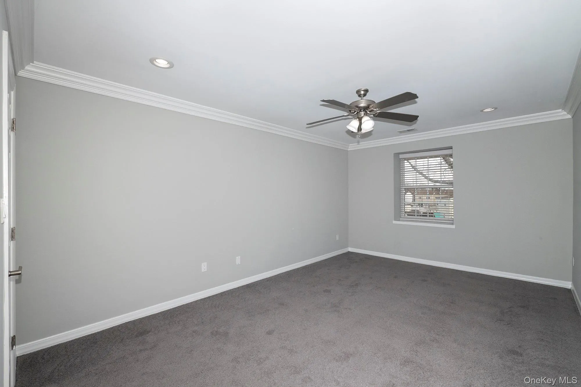 425 Newbridge Road, Hempstead, NY, 1 Bedroom Bedrooms, 4 Rooms Rooms,1 BathroomBathrooms,Residential Lease,For Rent,Newbridge,0,984503 425 Newbridge Road, Hempstead, NY, 1 Bedroom Bedrooms, 4 Rooms Rooms,1 BathroomBathrooms,Residential Lease,For Rent,Newbridge,0,984503