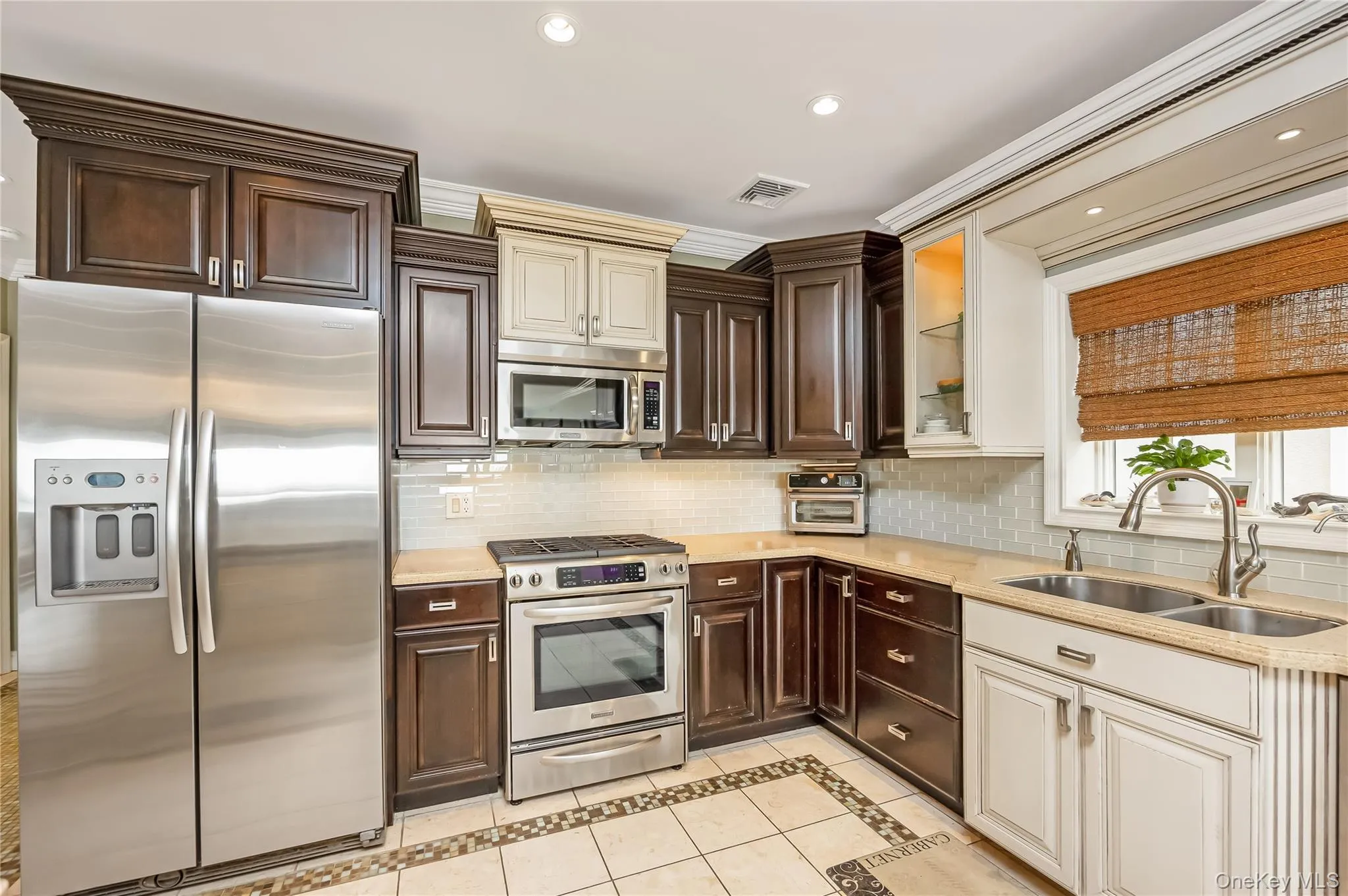 1051 Oceanfront, Long Beach, NY, 3 Bedrooms Bedrooms, 6 Rooms Rooms,2 BathroomsBathrooms,Residential Lease,For Rent,Oceanfront,0,984511 1051 Oceanfront, Long Beach, NY, 3 Bedrooms Bedrooms, 6 Rooms Rooms,2 BathroomsBathrooms,Residential Lease,For Rent,Oceanfront,0,984511