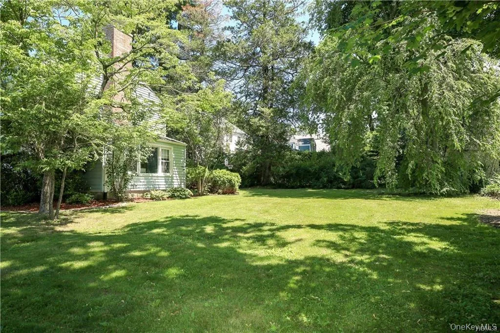 Side yard Side yard