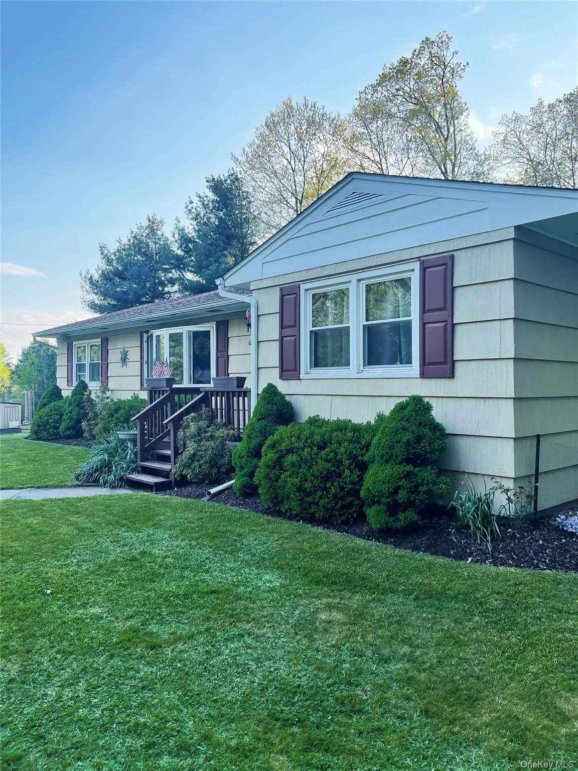 1222 Sackett Lake Road, Forestburgh, NY, 3 Bedrooms Bedrooms, 6 Rooms Rooms,1 BathroomBathrooms,Residential,For Rent,Sackett Lake,0,984523 1222 Sackett Lake Road, Forestburgh, NY, 3 Bedrooms Bedrooms, 6 Rooms Rooms,1 BathroomBathrooms,Residential,For Rent,Sackett Lake,0,984523