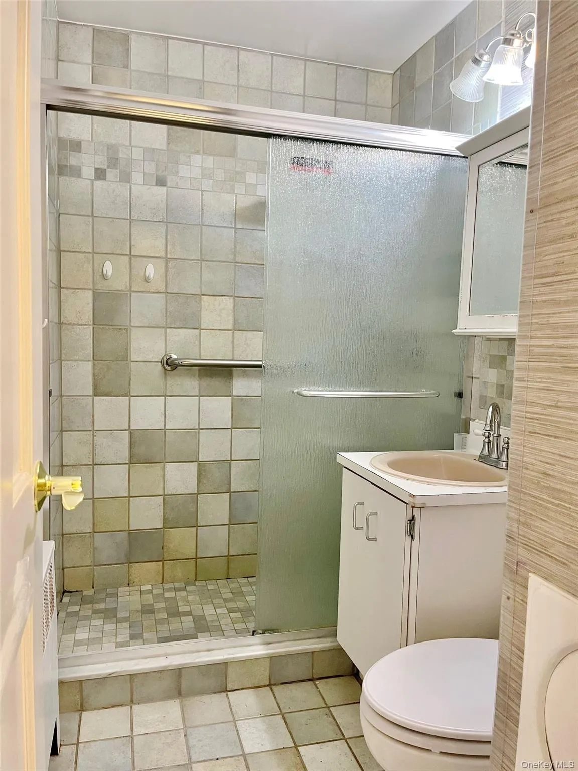 258 Steamboat Road, North Hempstead, NY, 4 Bedrooms Bedrooms, 6 Rooms Rooms,2 BathroomsBathrooms,Residential Lease,For Rent,Steamboat,0,984526 258 Steamboat Road, North Hempstead, NY, 4 Bedrooms Bedrooms, 6 Rooms Rooms,2 BathroomsBathrooms,Residential Lease,For Rent,Steamboat,0,984526