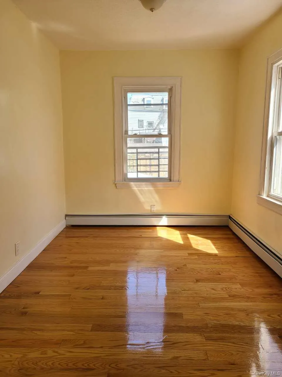 2027 121st Street, New York, NY, 3 Bedrooms Bedrooms, 7 Rooms Rooms,1 BathroomBathrooms,Residential Lease,For Rent,121st,0,984529 2027 121st Street, New York, NY, 3 Bedrooms Bedrooms, 7 Rooms Rooms,1 BathroomBathrooms,Residential Lease,For Rent,121st,0,984529