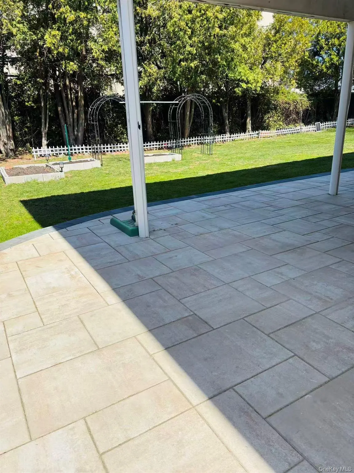 21 Keats Court, Oyster Bay, NY, 2 Bedrooms Bedrooms, 5 Rooms Rooms,2 BathroomsBathrooms,Residential Lease,For Rent,Keats,0,984554 21 Keats Court, Oyster Bay, NY, 2 Bedrooms Bedrooms, 5 Rooms Rooms,2 BathroomsBathrooms,Residential Lease,For Rent,Keats,0,984554