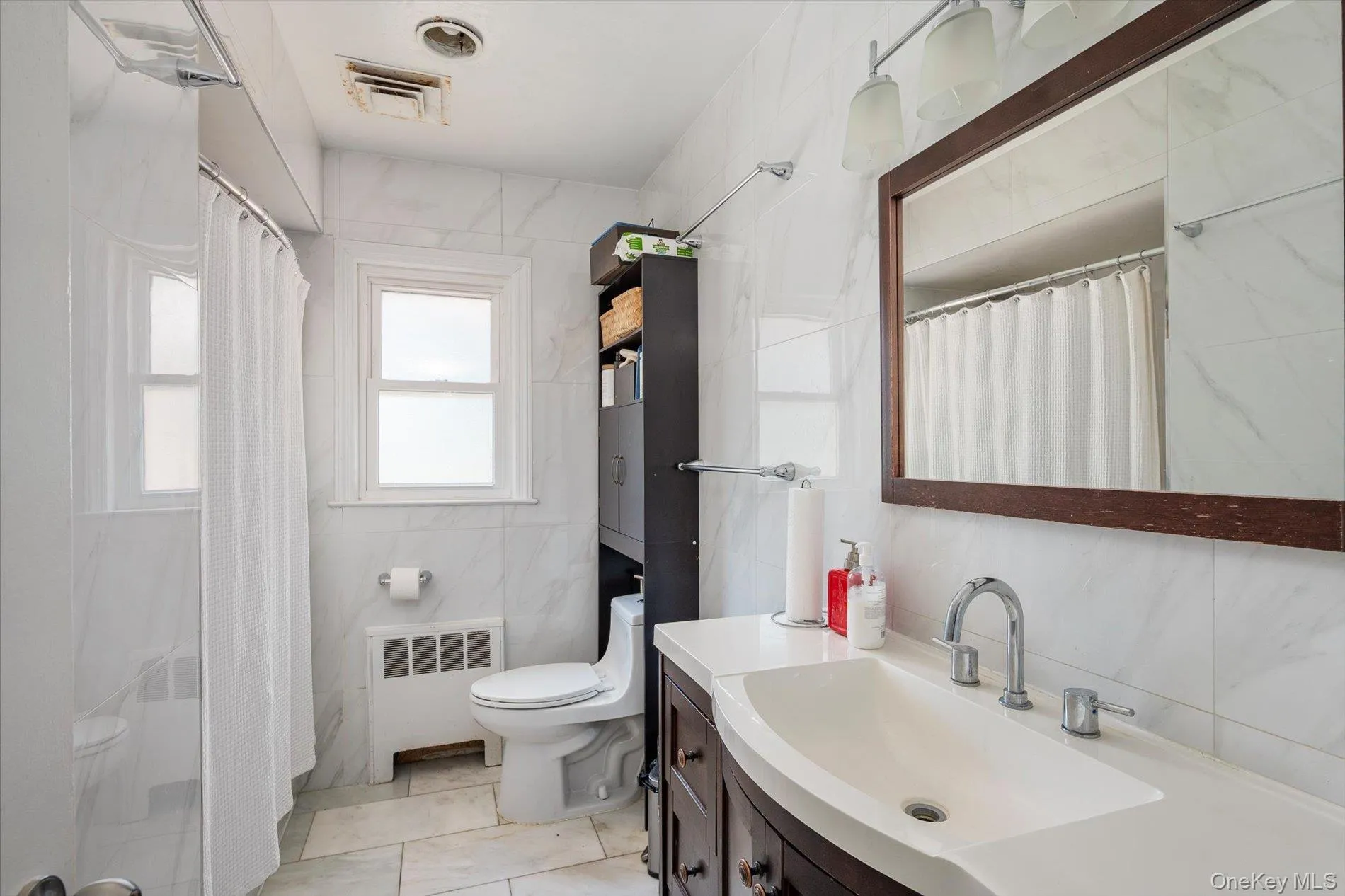 36 Nirvana Avenue, North Hempstead, NY, 5 Bedrooms Bedrooms, 9 Rooms Rooms,3 BathroomsBathrooms,Residential,For Rent,Nirvana,0,984558 36 Nirvana Avenue, North Hempstead, NY, 5 Bedrooms Bedrooms, 9 Rooms Rooms,3 BathroomsBathrooms,Residential,For Rent,Nirvana,0,984558