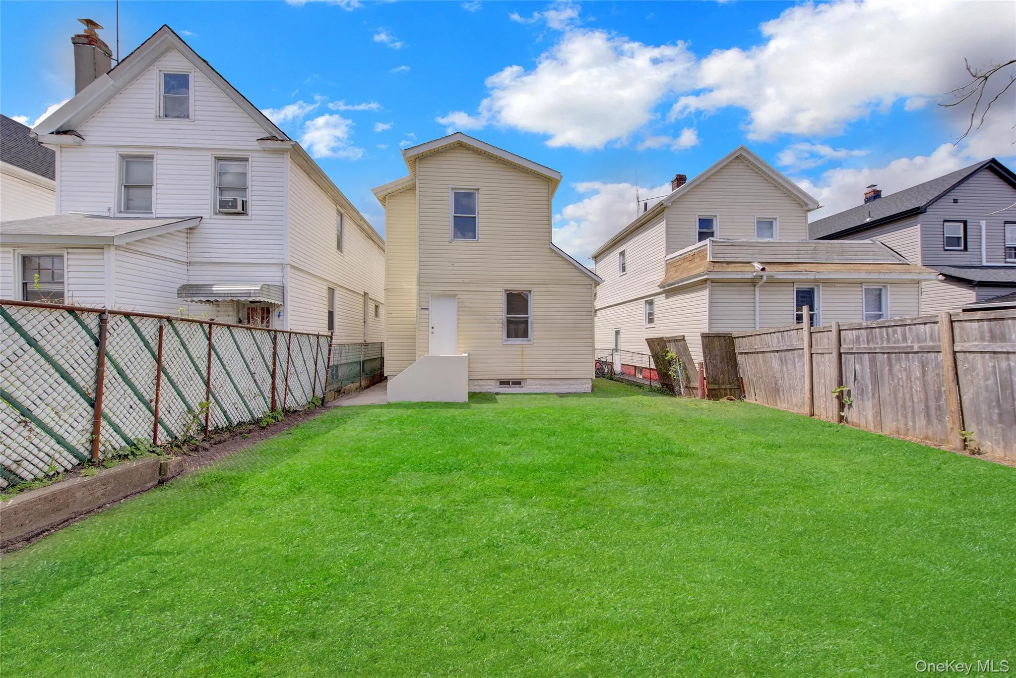 129-37 153rd Street, New York, NY, 3 Bedrooms Bedrooms, 6 Rooms Rooms,2 BathroomsBathrooms,Residential Sale,For Rent,153rd,0,984561 129-37 153rd Street, New York, NY, 3 Bedrooms Bedrooms, 6 Rooms Rooms,2 BathroomsBathrooms,Residential Sale,For Rent,153rd,0,984561