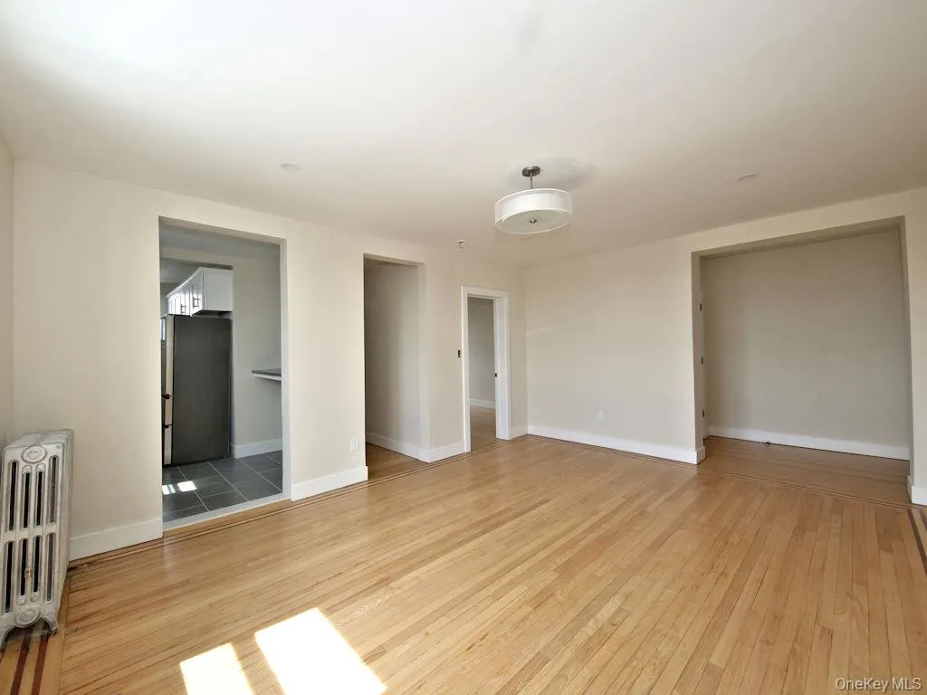 130 Centre Avenue, New Rochelle, NY, 1 Bedroom Bedrooms, 3 Rooms Rooms,1 BathroomBathrooms,Residential Lease,For Rent,Centre,0,984564 130 Centre Avenue, New Rochelle, NY, 1 Bedroom Bedrooms, 3 Rooms Rooms,1 BathroomBathrooms,Residential Lease,For Rent,Centre,0,984564