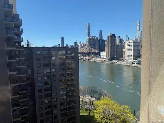 531 Main Street, New York, NY, 1 Bedroom Bedrooms, 4 Rooms Rooms,1 BathroomBathrooms,Residential,For Rent,Main,0,KEY984595 531 Main Street, New York, NY, 1 Bedroom Bedrooms, 4 Rooms Rooms,1 BathroomBathrooms,Residential,For Rent,Main,0,KEY984595