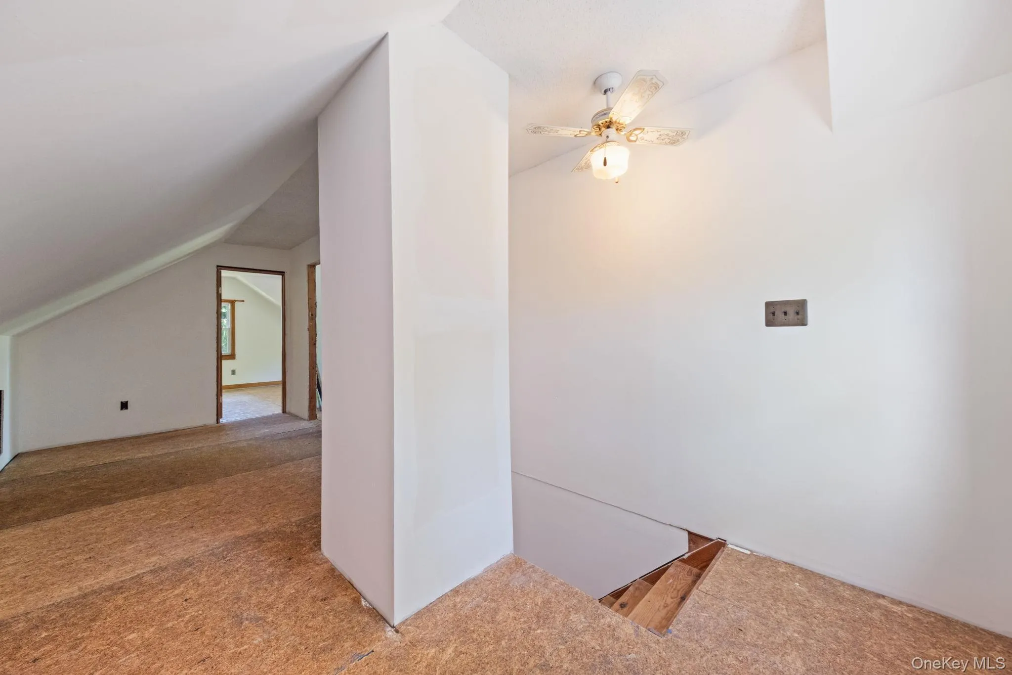 189 Lakeside Road, Newburgh (town), NY, 5 Bedrooms Bedrooms, 9 Rooms Rooms,1 BathroomBathrooms,Residential,For Rent,Lakeside,0,984608 189 Lakeside Road, Newburgh (town), NY, 5 Bedrooms Bedrooms, 9 Rooms Rooms,1 BathroomBathrooms,Residential,For Rent,Lakeside,0,984608