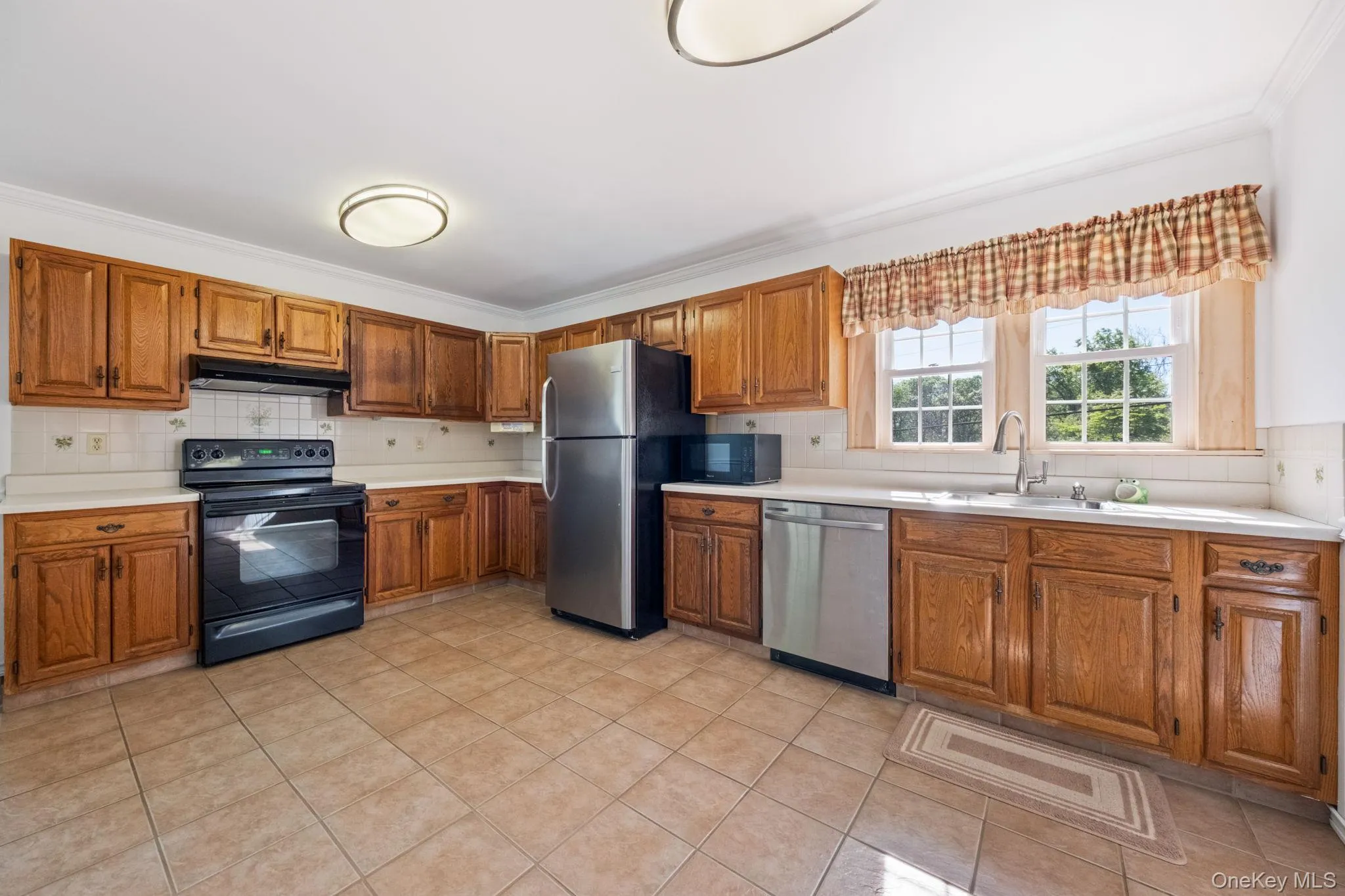 189 Lakeside Road, Newburgh (town), NY, 5 Bedrooms Bedrooms, 9 Rooms Rooms,1 BathroomBathrooms,Residential,For Rent,Lakeside,0,984608 189 Lakeside Road, Newburgh (town), NY, 5 Bedrooms Bedrooms, 9 Rooms Rooms,1 BathroomBathrooms,Residential,For Rent,Lakeside,0,984608