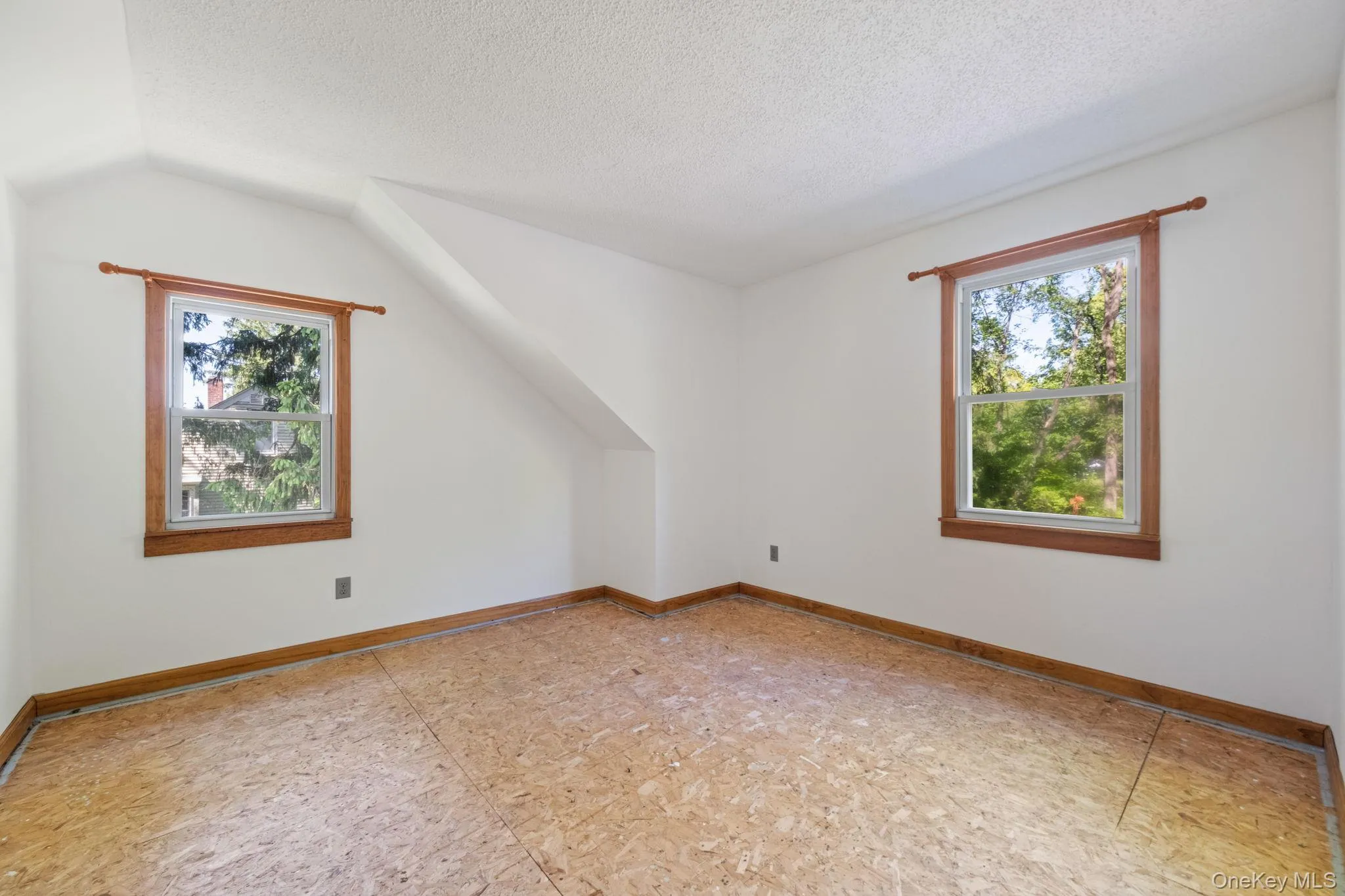 189 Lakeside Road, Newburgh (town), NY, 5 Bedrooms Bedrooms, 9 Rooms Rooms,1 BathroomBathrooms,Residential,For Rent,Lakeside,0,984608 189 Lakeside Road, Newburgh (town), NY, 5 Bedrooms Bedrooms, 9 Rooms Rooms,1 BathroomBathrooms,Residential,For Rent,Lakeside,0,984608