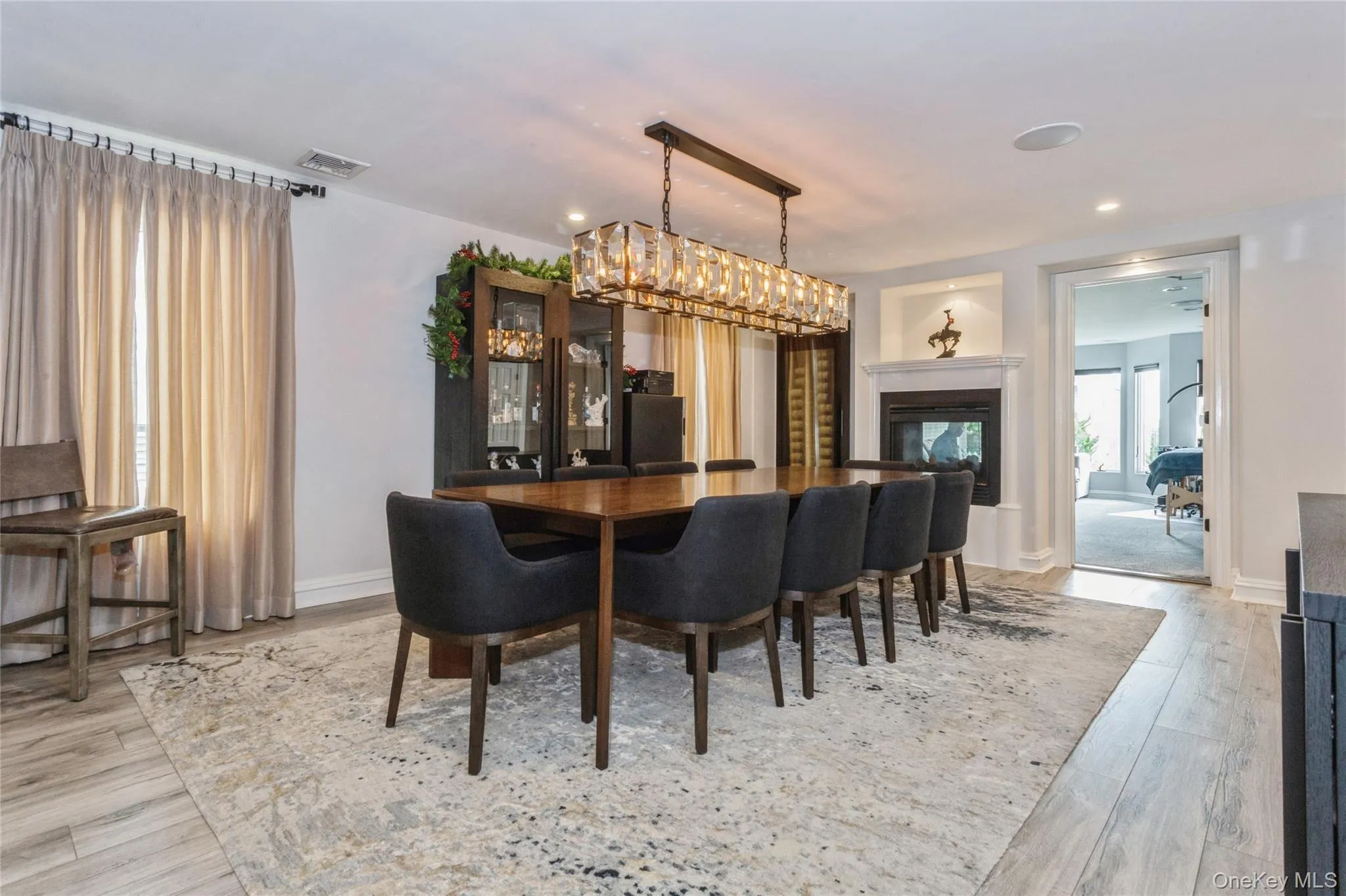 319 Harbor Drive, Hempstead, NY, 5 Bedrooms Bedrooms, 11 Rooms Rooms,3 BathroomsBathrooms,Residential Lease,For Rent,Harbor,0,984610 319 Harbor Drive, Hempstead, NY, 5 Bedrooms Bedrooms, 11 Rooms Rooms,3 BathroomsBathrooms,Residential Lease,For Rent,Harbor,0,984610