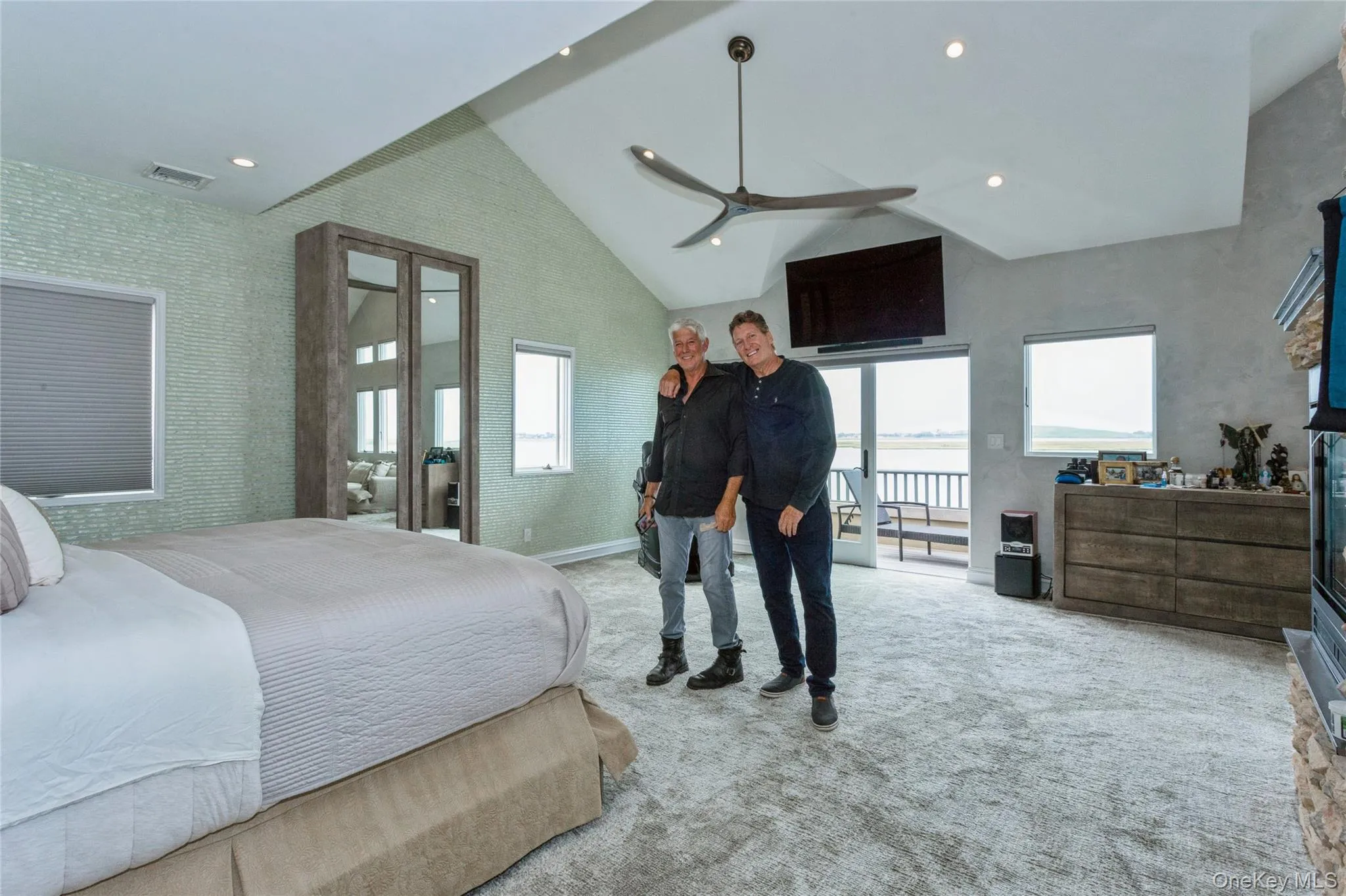 319 Harbor Drive, Hempstead, NY, 5 Bedrooms Bedrooms, 11 Rooms Rooms,3 BathroomsBathrooms,Residential Lease,For Rent,Harbor,0,984610 319 Harbor Drive, Hempstead, NY, 5 Bedrooms Bedrooms, 11 Rooms Rooms,3 BathroomsBathrooms,Residential Lease,For Rent,Harbor,0,984610