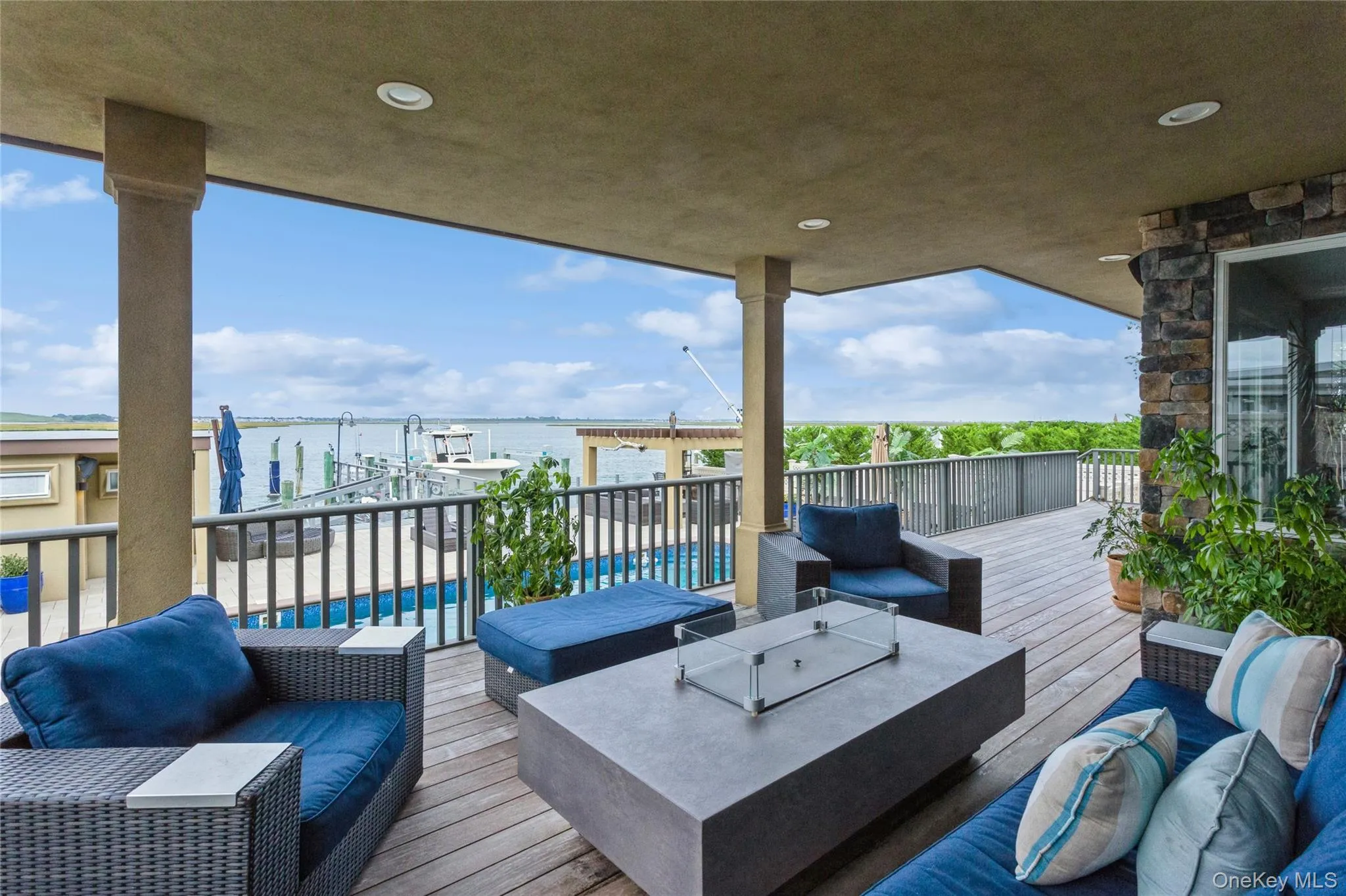 319 Harbor Drive, Hempstead, NY, 5 Bedrooms Bedrooms, 11 Rooms Rooms,3 BathroomsBathrooms,Residential Lease,For Rent,Harbor,0,984610 319 Harbor Drive, Hempstead, NY, 5 Bedrooms Bedrooms, 11 Rooms Rooms,3 BathroomsBathrooms,Residential Lease,For Rent,Harbor,0,984610