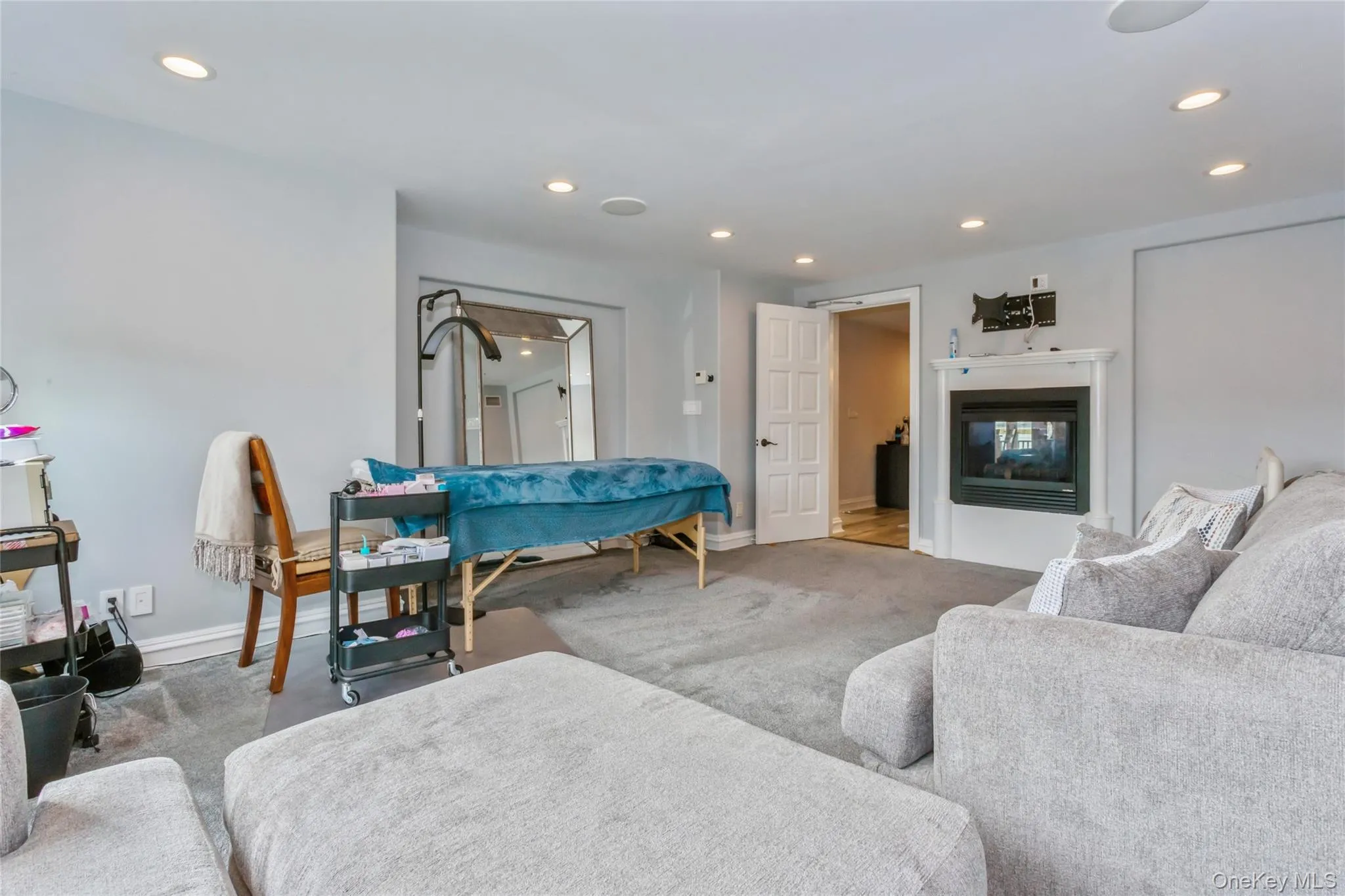 319 Harbor Drive, Hempstead, NY, 5 Bedrooms Bedrooms, 11 Rooms Rooms,3 BathroomsBathrooms,Residential Lease,For Rent,Harbor,0,984610 319 Harbor Drive, Hempstead, NY, 5 Bedrooms Bedrooms, 11 Rooms Rooms,3 BathroomsBathrooms,Residential Lease,For Rent,Harbor,0,984610