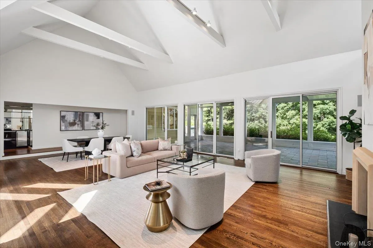 32 The Crossing, Harrison, NY, 4 Bedrooms Bedrooms, 8 Rooms Rooms,6 BathroomsBathrooms,Residential,For Rent,The Crossing,0,984613 32 The Crossing, Harrison, NY, 4 Bedrooms Bedrooms, 8 Rooms Rooms,6 BathroomsBathrooms,Residential,For Rent,The Crossing,0,984613