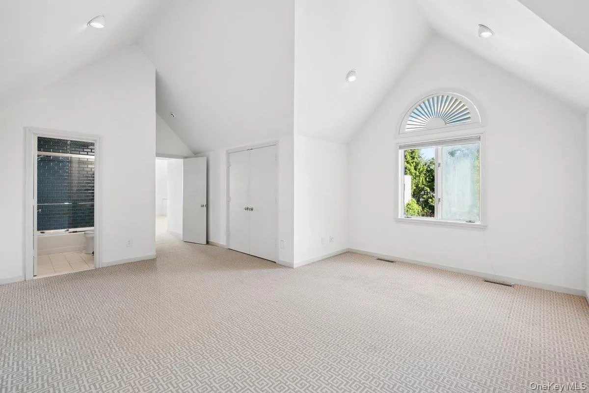 32 The Crossing, Harrison, NY, 4 Bedrooms Bedrooms, 8 Rooms Rooms,6 BathroomsBathrooms,Residential,For Rent,The Crossing,0,984613 32 The Crossing, Harrison, NY, 4 Bedrooms Bedrooms, 8 Rooms Rooms,6 BathroomsBathrooms,Residential,For Rent,The Crossing,0,984613