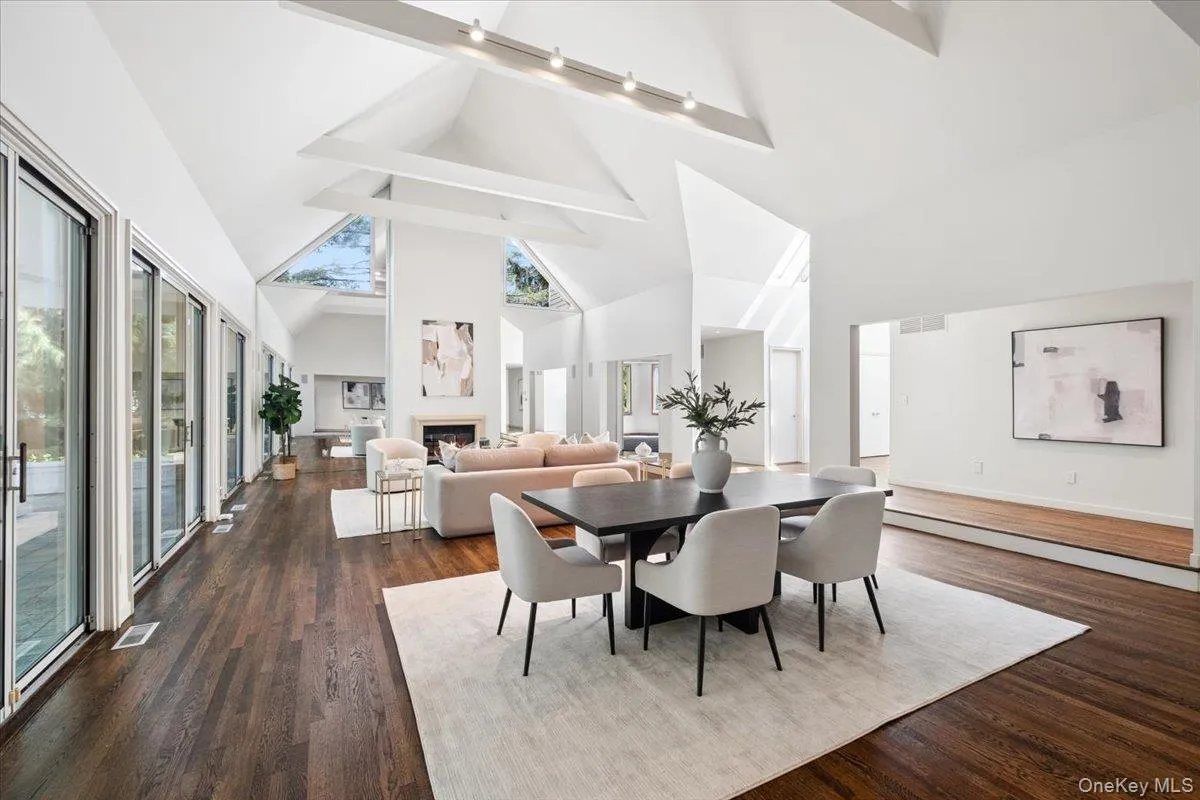 32 The Crossing, Harrison, NY, 4 Bedrooms Bedrooms, 8 Rooms Rooms,6 BathroomsBathrooms,Residential,For Rent,The Crossing,0,984613 32 The Crossing, Harrison, NY, 4 Bedrooms Bedrooms, 8 Rooms Rooms,6 BathroomsBathrooms,Residential,For Rent,The Crossing,0,984613