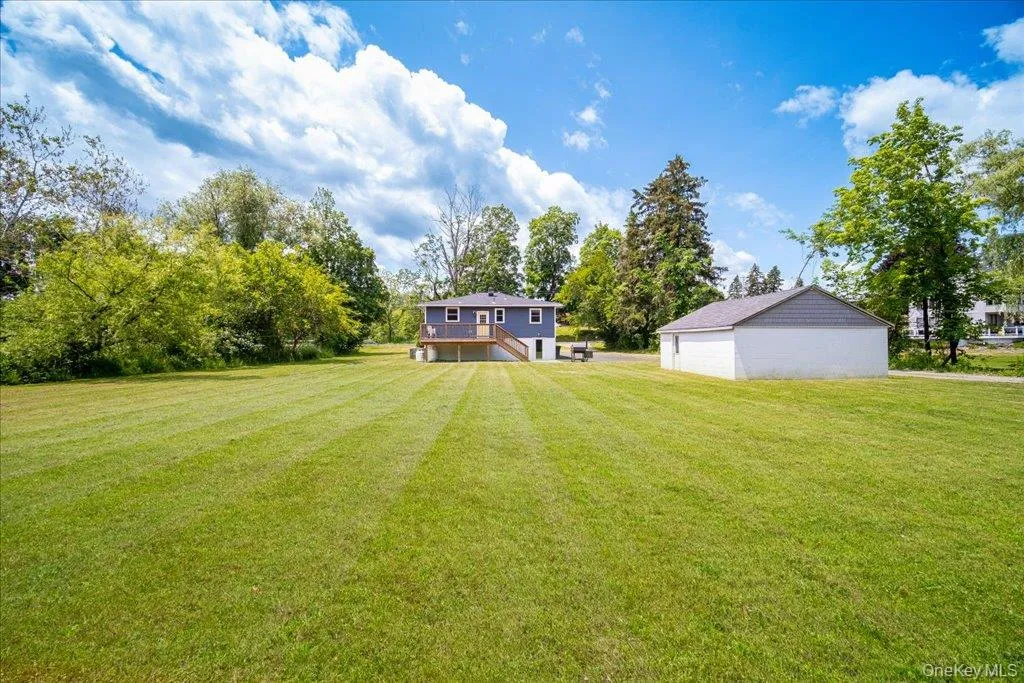 534 Lattintown Road, Marlboro, NY, 2 Bedrooms Bedrooms, 4 Rooms Rooms,1 BathroomBathrooms,Residential,For Rent,Lattintown,0,984617 534 Lattintown Road, Marlboro, NY, 2 Bedrooms Bedrooms, 4 Rooms Rooms,1 BathroomBathrooms,Residential,For Rent,Lattintown,0,984617