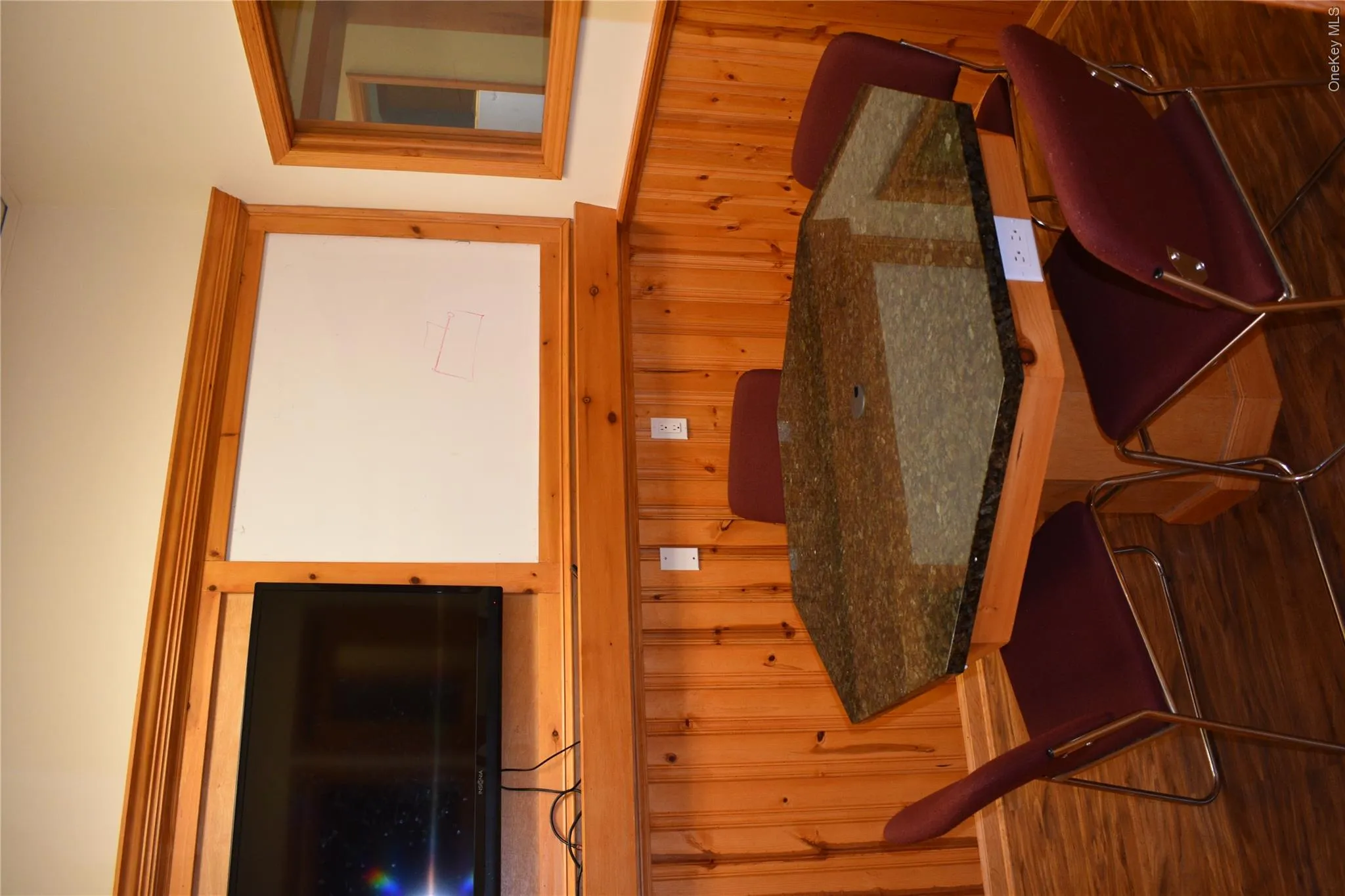 100 Centershore, Huntington, NY, ,Commercial Lease,For Rent,Centershore,0,984636 100 Centershore, Huntington, NY, ,Commercial Lease,For Rent,Centershore,0,984636