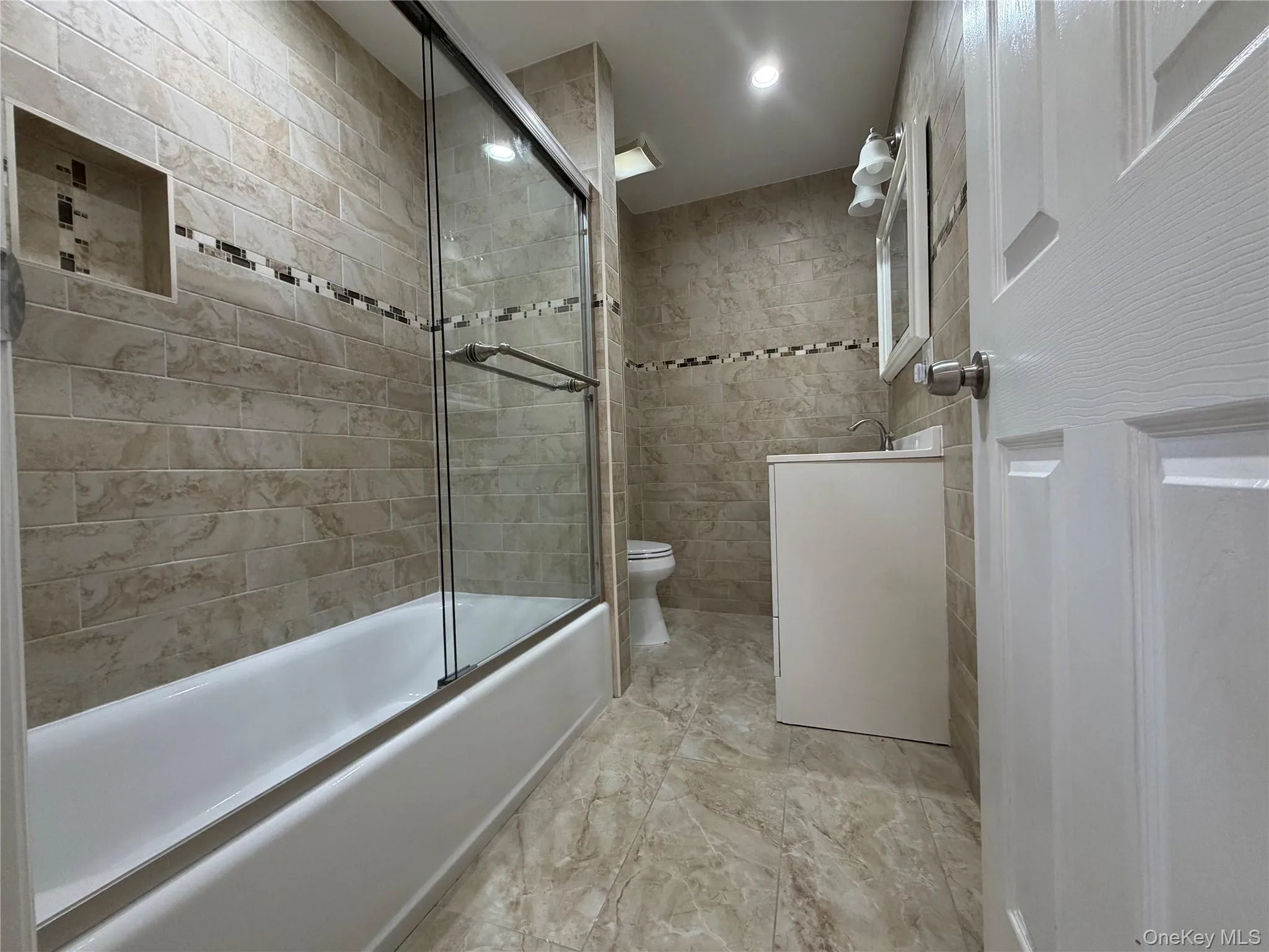 7311 Avenue W, New York, NY, 4 Bedrooms Bedrooms, 8 Rooms Rooms,1 BathroomBathrooms,Residential Lease,For Rent,Avenue W,0,984650 7311 Avenue W, New York, NY, 4 Bedrooms Bedrooms, 8 Rooms Rooms,1 BathroomBathrooms,Residential Lease,For Rent,Avenue W,0,984650