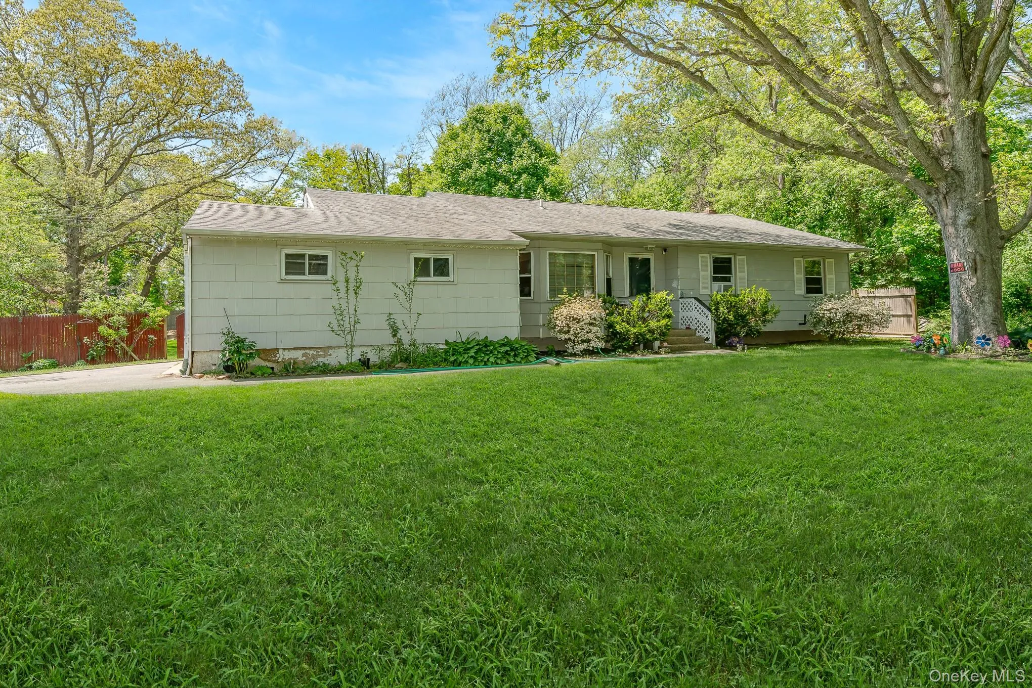 103 Gates Avenue, Islip, NY, 5 Bedrooms Bedrooms, 10 Rooms Rooms,2 BathroomsBathrooms,Residential,For Rent,Gates,0,984652 103 Gates Avenue, Islip, NY, 5 Bedrooms Bedrooms, 10 Rooms Rooms,2 BathroomsBathrooms,Residential,For Rent,Gates,0,984652
