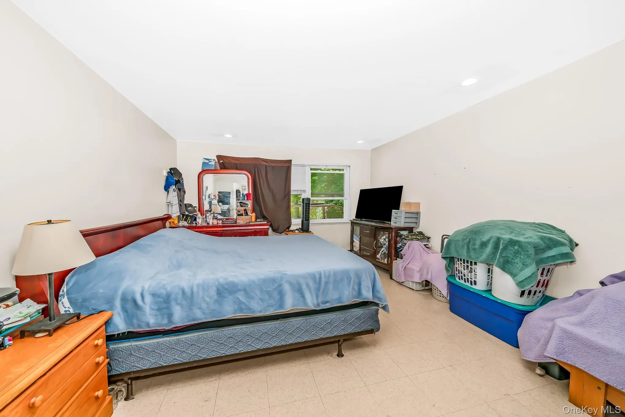 103 Gates Avenue, Islip, NY, 5 Bedrooms Bedrooms, 10 Rooms Rooms,2 BathroomsBathrooms,Residential,For Rent,Gates,0,984652 103 Gates Avenue, Islip, NY, 5 Bedrooms Bedrooms, 10 Rooms Rooms,2 BathroomsBathrooms,Residential,For Rent,Gates,0,984652