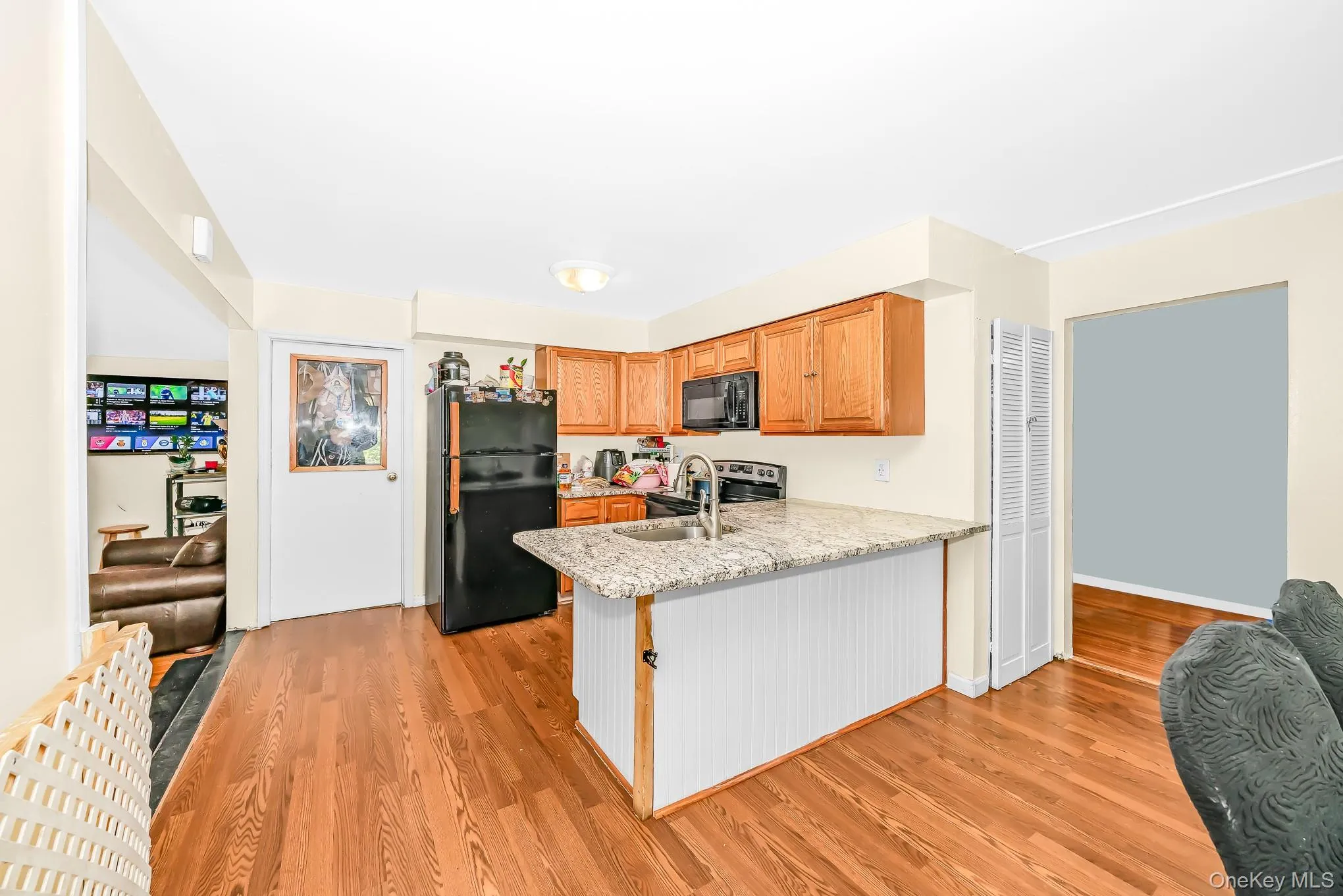103 Gates Avenue, Islip, NY, 5 Bedrooms Bedrooms, 10 Rooms Rooms,2 BathroomsBathrooms,Residential,For Rent,Gates,0,984652 103 Gates Avenue, Islip, NY, 5 Bedrooms Bedrooms, 10 Rooms Rooms,2 BathroomsBathrooms,Residential,For Rent,Gates,0,984652