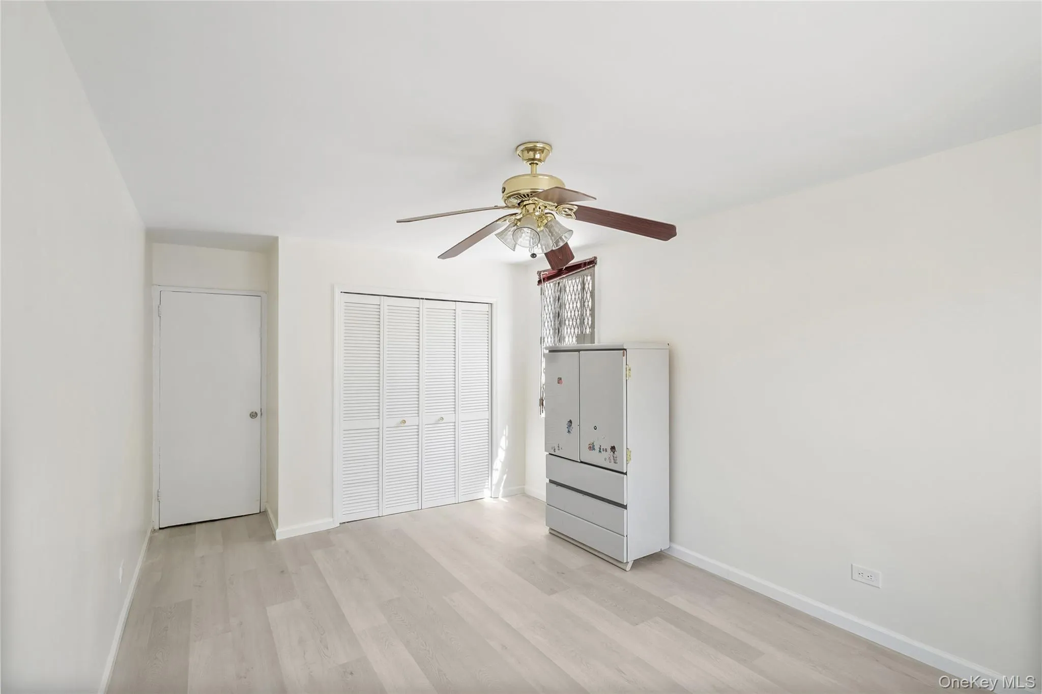 86-04 Grand Ave, New York, NY, 2 Bedrooms Bedrooms, 5 Rooms Rooms,1 BathroomBathrooms,Residential,For Rent,Grand Ave,0,984662 86-04 Grand Ave, New York, NY, 2 Bedrooms Bedrooms, 5 Rooms Rooms,1 BathroomBathrooms,Residential,For Rent,Grand Ave,0,984662