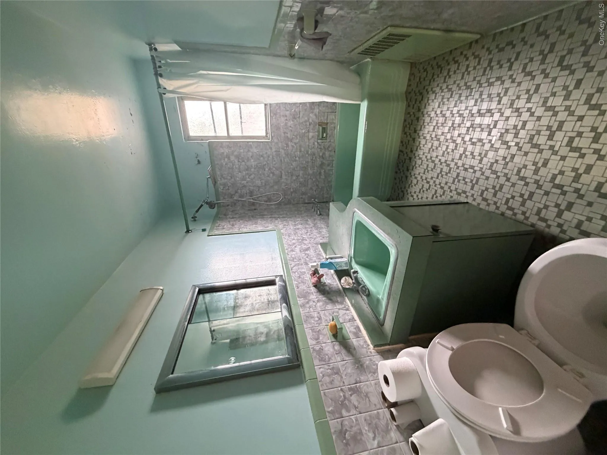 5751 Van Doren Street, New York, NY, 3 Bedrooms Bedrooms, 6 Rooms Rooms,2 BathroomsBathrooms,Residential,For Rent,Van Doren,0,984663 5751 Van Doren Street, New York, NY, 3 Bedrooms Bedrooms, 6 Rooms Rooms,2 BathroomsBathrooms,Residential,For Rent,Van Doren,0,984663