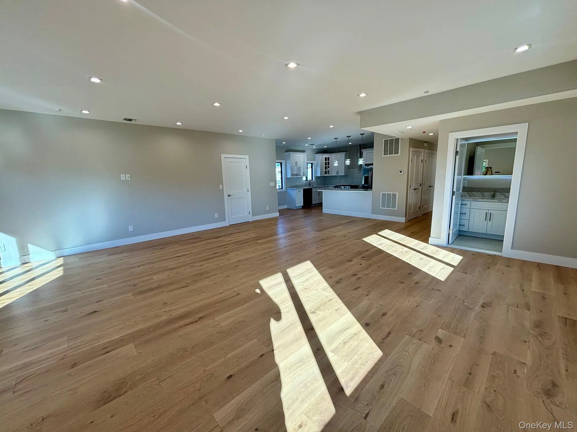 159 Harrison Avenue, North Hempstead, NY, 3 Bedrooms Bedrooms, 6 Rooms Rooms,2 BathroomsBathrooms,Residential Lease,For Rent,Harrison,0,984670 159 Harrison Avenue, North Hempstead, NY, 3 Bedrooms Bedrooms, 6 Rooms Rooms,2 BathroomsBathrooms,Residential Lease,For Rent,Harrison,0,984670