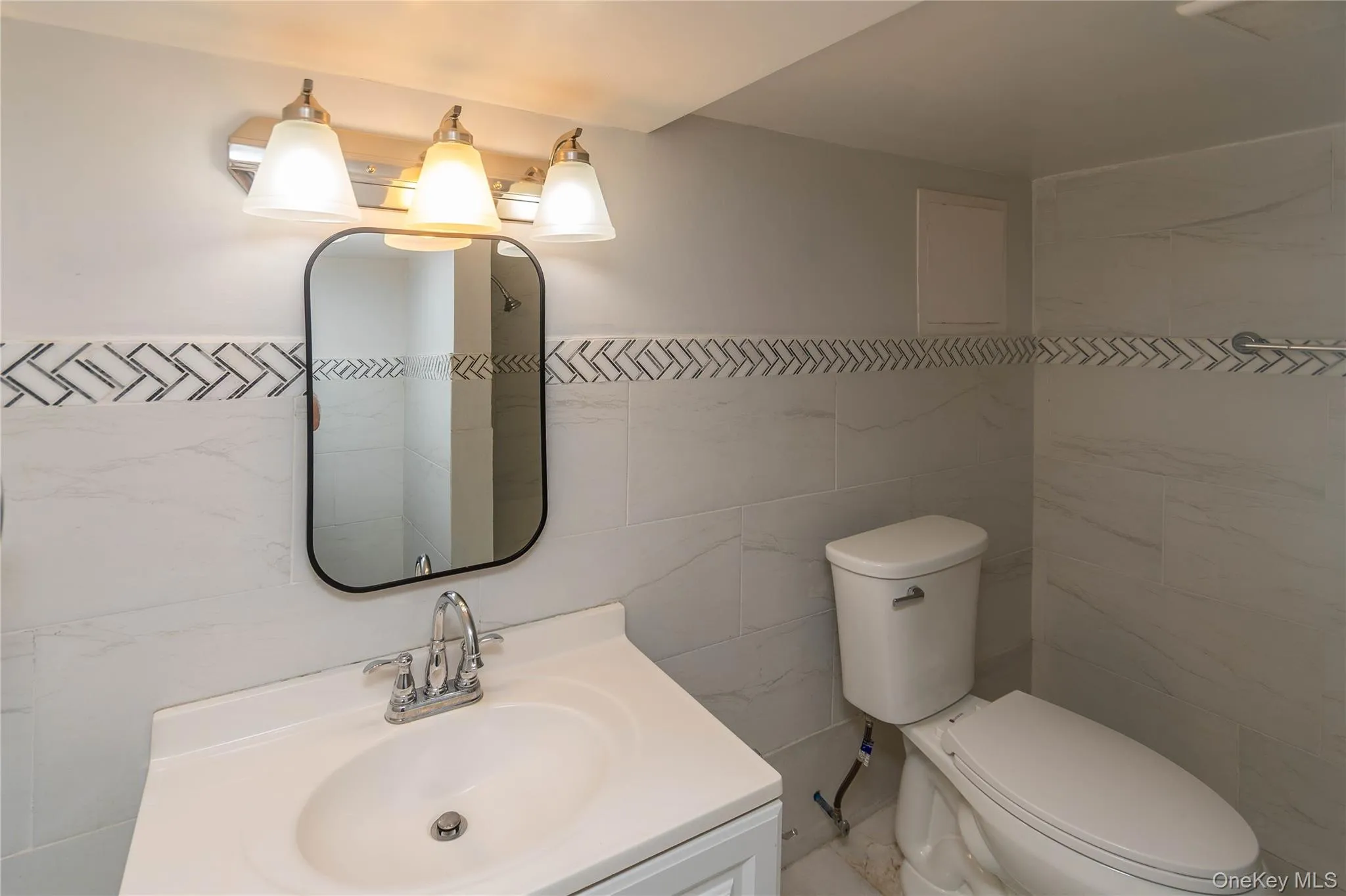 1258 North Avenue, Beacon, NY, 2 Bedrooms Bedrooms, 5 Rooms Rooms,1 BathroomBathrooms,Residential Lease,For Rent,North,0,984678 1258 North Avenue, Beacon, NY, 2 Bedrooms Bedrooms, 5 Rooms Rooms,1 BathroomBathrooms,Residential Lease,For Rent,North,0,984678