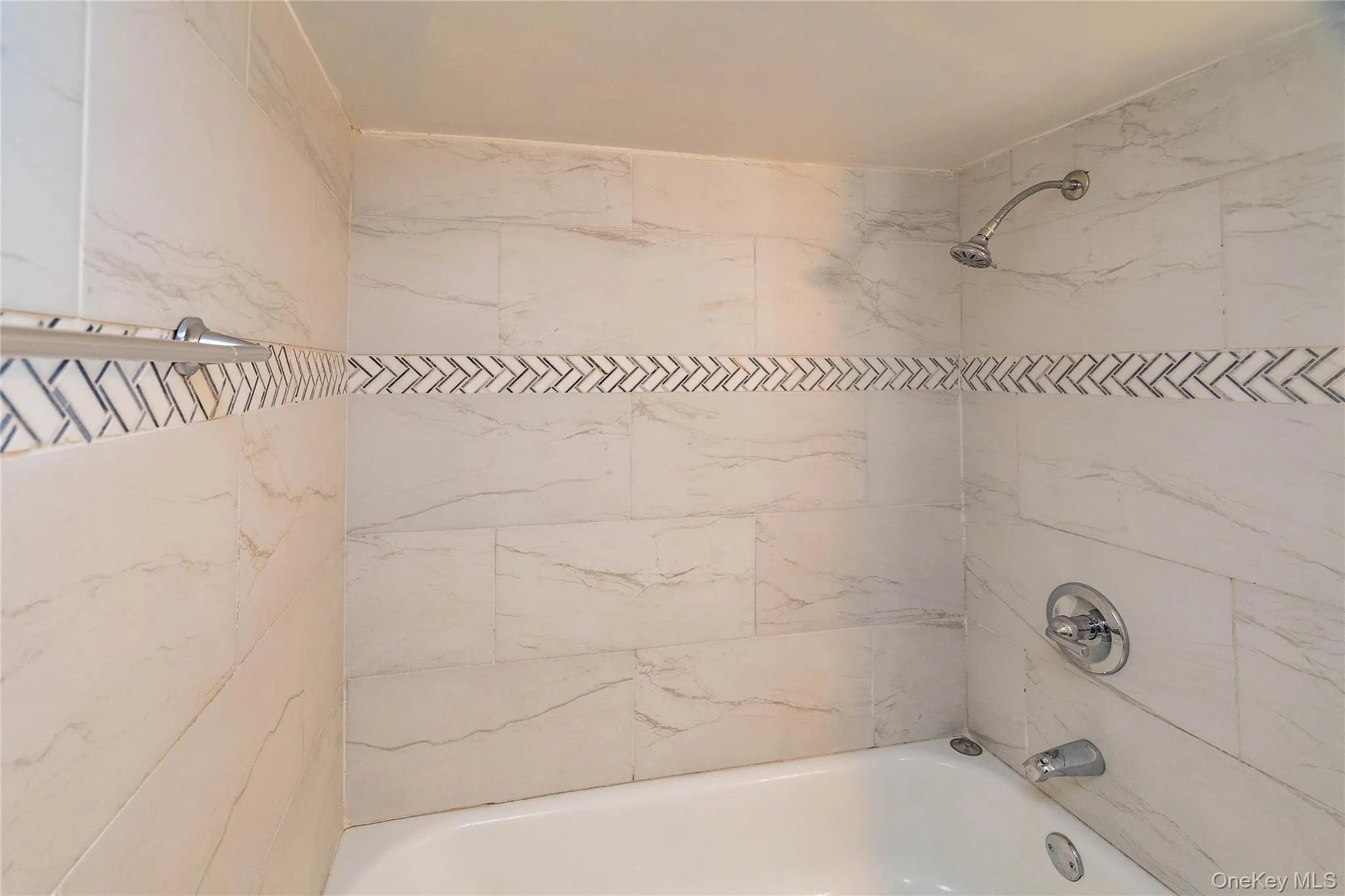 1258 North Avenue, Beacon, NY, 2 Bedrooms Bedrooms, 5 Rooms Rooms,1 BathroomBathrooms,Residential Lease,For Rent,North,0,984678 1258 North Avenue, Beacon, NY, 2 Bedrooms Bedrooms, 5 Rooms Rooms,1 BathroomBathrooms,Residential Lease,For Rent,North,0,984678