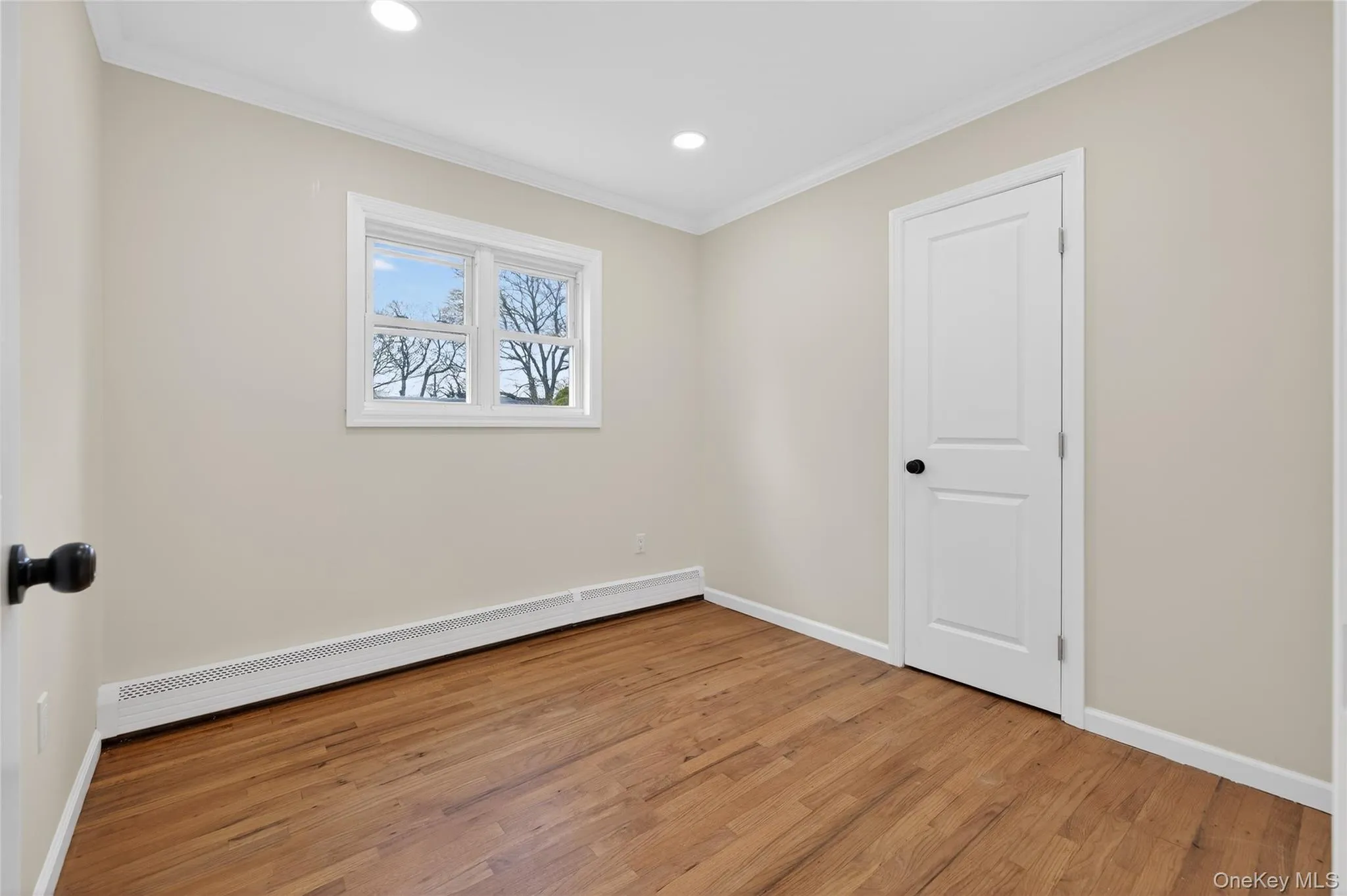 15 Lindsay Street, Huntington, NY, 4 Bedrooms Bedrooms, 7 Rooms Rooms,1 BathroomBathrooms,Residential,For Rent,Lindsay,0,984687 15 Lindsay Street, Huntington, NY, 4 Bedrooms Bedrooms, 7 Rooms Rooms,1 BathroomBathrooms,Residential,For Rent,Lindsay,0,984687
