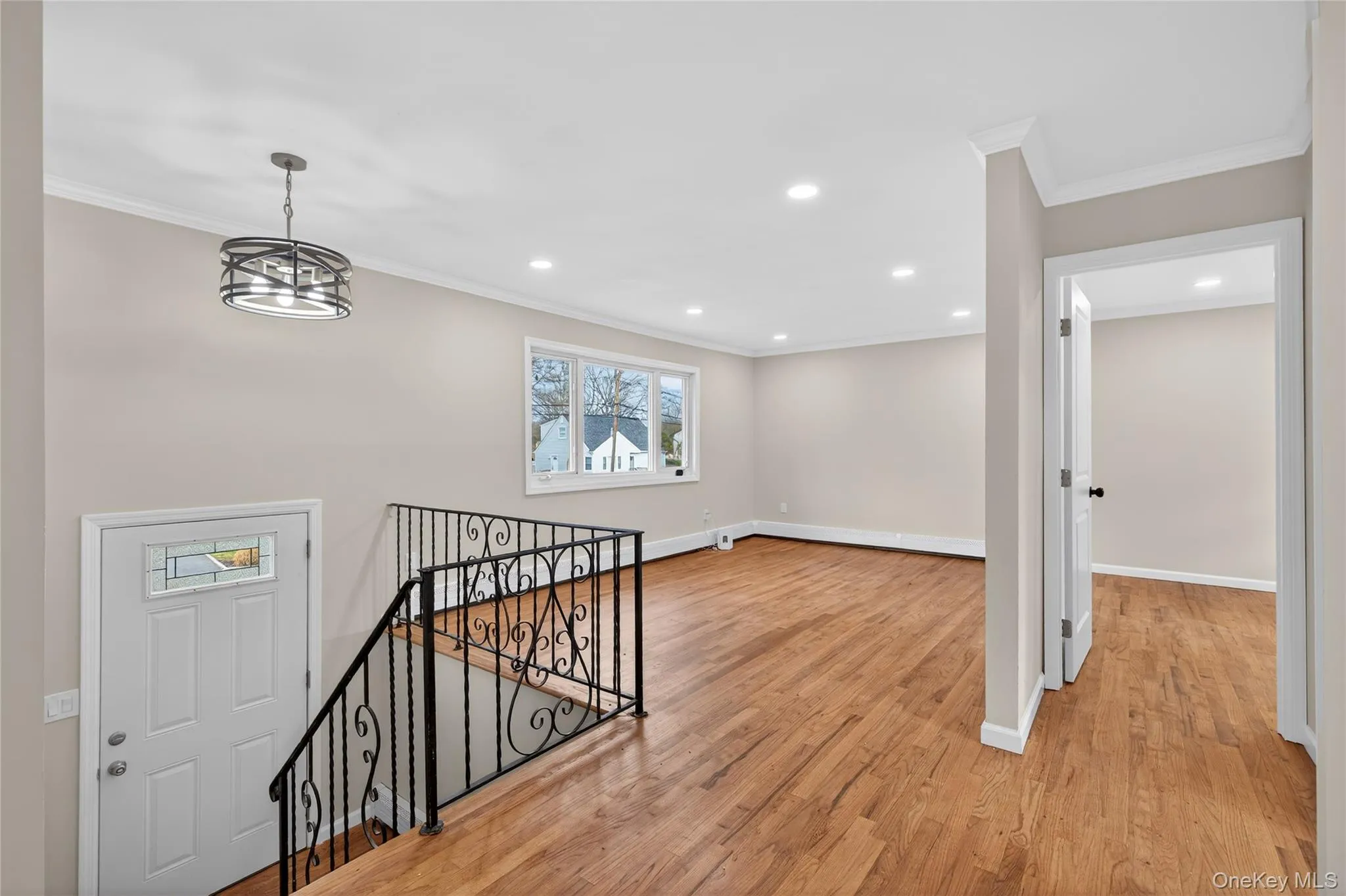 15 Lindsay Street, Huntington, NY, 4 Bedrooms Bedrooms, 7 Rooms Rooms,1 BathroomBathrooms,Residential,For Rent,Lindsay,0,984687 15 Lindsay Street, Huntington, NY, 4 Bedrooms Bedrooms, 7 Rooms Rooms,1 BathroomBathrooms,Residential,For Rent,Lindsay,0,984687