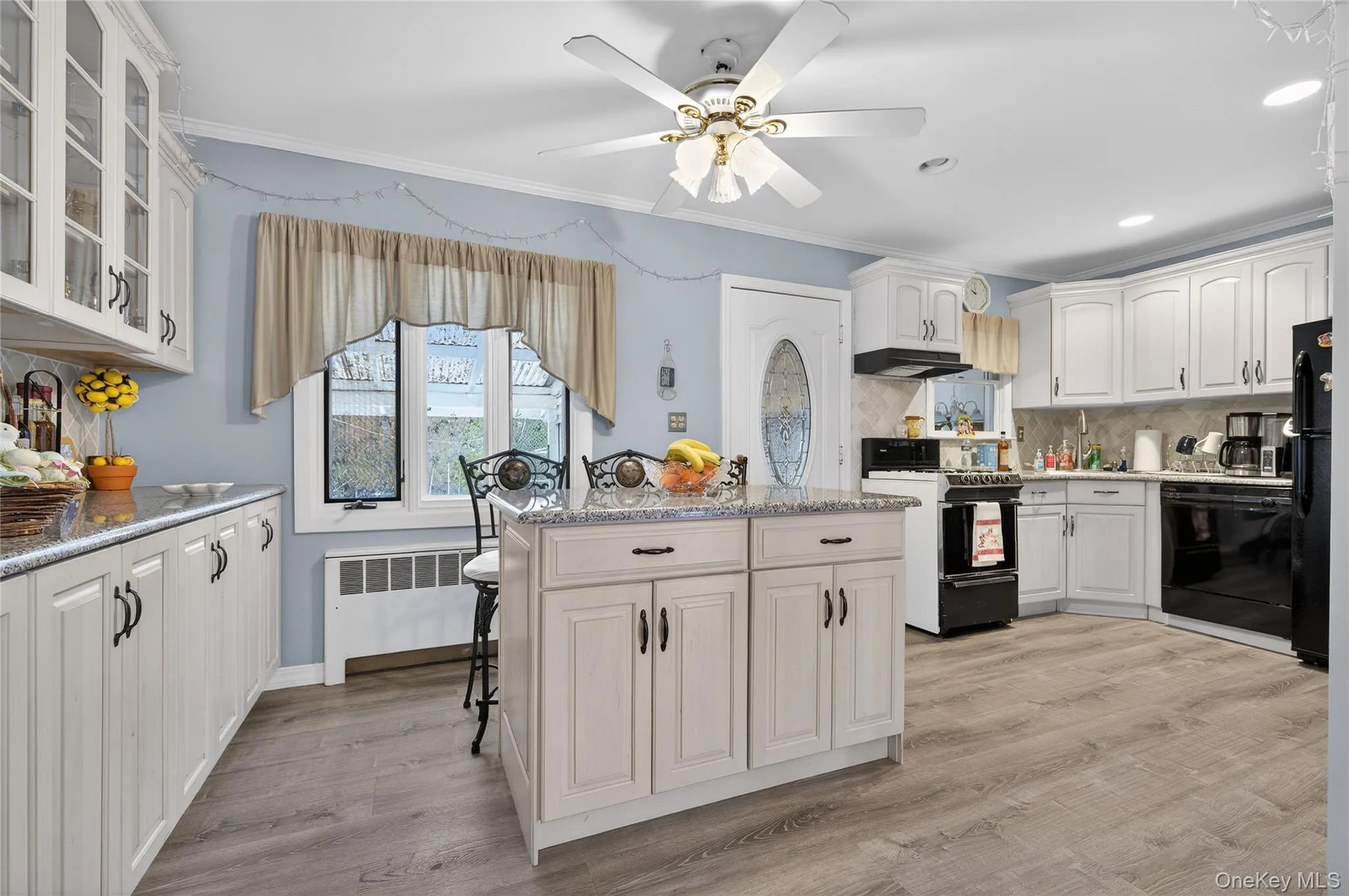 112 Wentworth Avenue, North Hempstead, NY, 3 Bedrooms Bedrooms, 8 Rooms Rooms,1 BathroomBathrooms,Residential Lease,For Rent,Wentworth,0,984689 112 Wentworth Avenue, North Hempstead, NY, 3 Bedrooms Bedrooms, 8 Rooms Rooms,1 BathroomBathrooms,Residential Lease,For Rent,Wentworth,0,984689