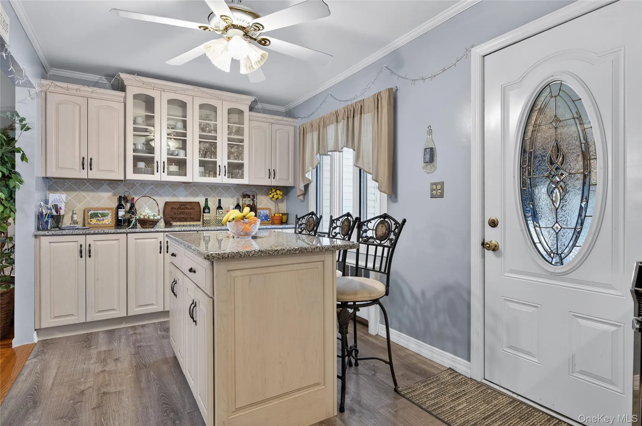 112 Wentworth Avenue, North Hempstead, NY, 3 Bedrooms Bedrooms, 8 Rooms Rooms,1 BathroomBathrooms,Residential Lease,For Rent,Wentworth,0,984689 112 Wentworth Avenue, North Hempstead, NY, 3 Bedrooms Bedrooms, 8 Rooms Rooms,1 BathroomBathrooms,Residential Lease,For Rent,Wentworth,0,984689