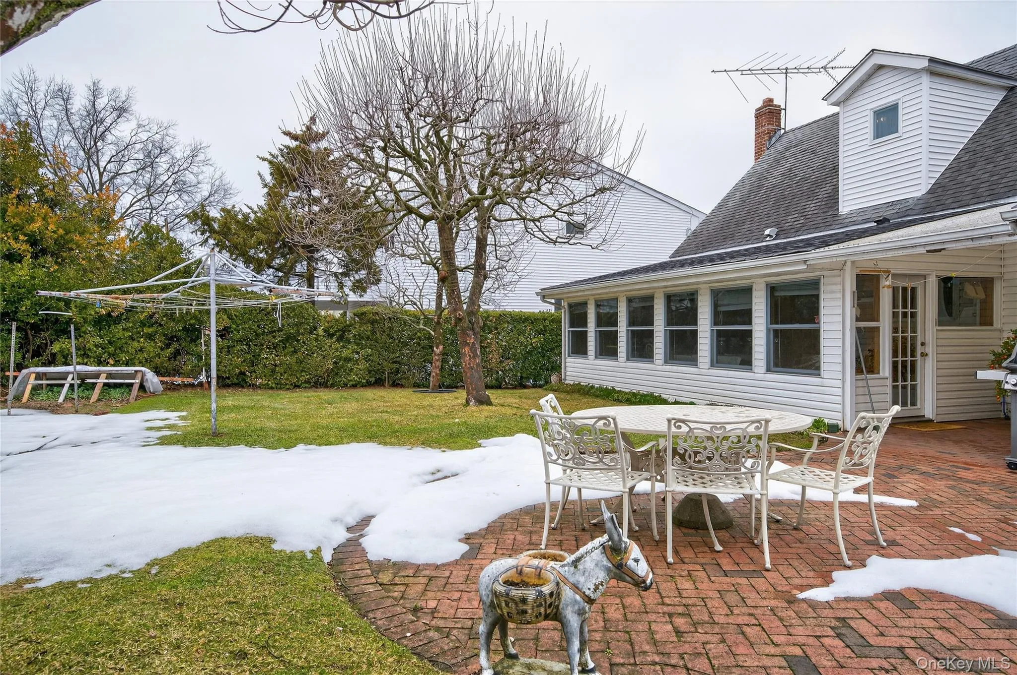 112 Wentworth Avenue, North Hempstead, NY, 3 Bedrooms Bedrooms, 8 Rooms Rooms,1 BathroomBathrooms,Residential Lease,For Rent,Wentworth,0,984689 112 Wentworth Avenue, North Hempstead, NY, 3 Bedrooms Bedrooms, 8 Rooms Rooms,1 BathroomBathrooms,Residential Lease,For Rent,Wentworth,0,984689