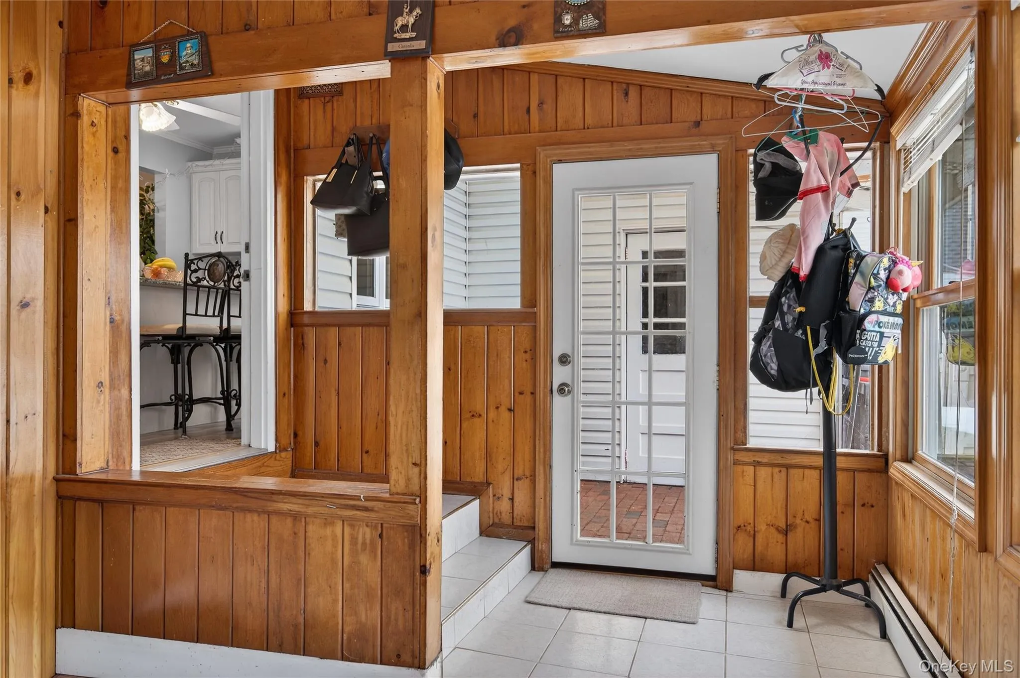 112 Wentworth Avenue, North Hempstead, NY, 3 Bedrooms Bedrooms, 8 Rooms Rooms,1 BathroomBathrooms,Residential Lease,For Rent,Wentworth,0,984689 112 Wentworth Avenue, North Hempstead, NY, 3 Bedrooms Bedrooms, 8 Rooms Rooms,1 BathroomBathrooms,Residential Lease,For Rent,Wentworth,0,984689